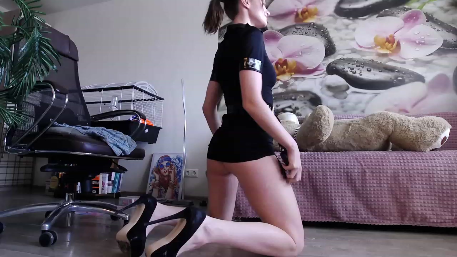 Gallery image thumbnail from HoneyIAmHome's myfreecams stream on, 07/20/2023, 06:55 image 14 of 20
