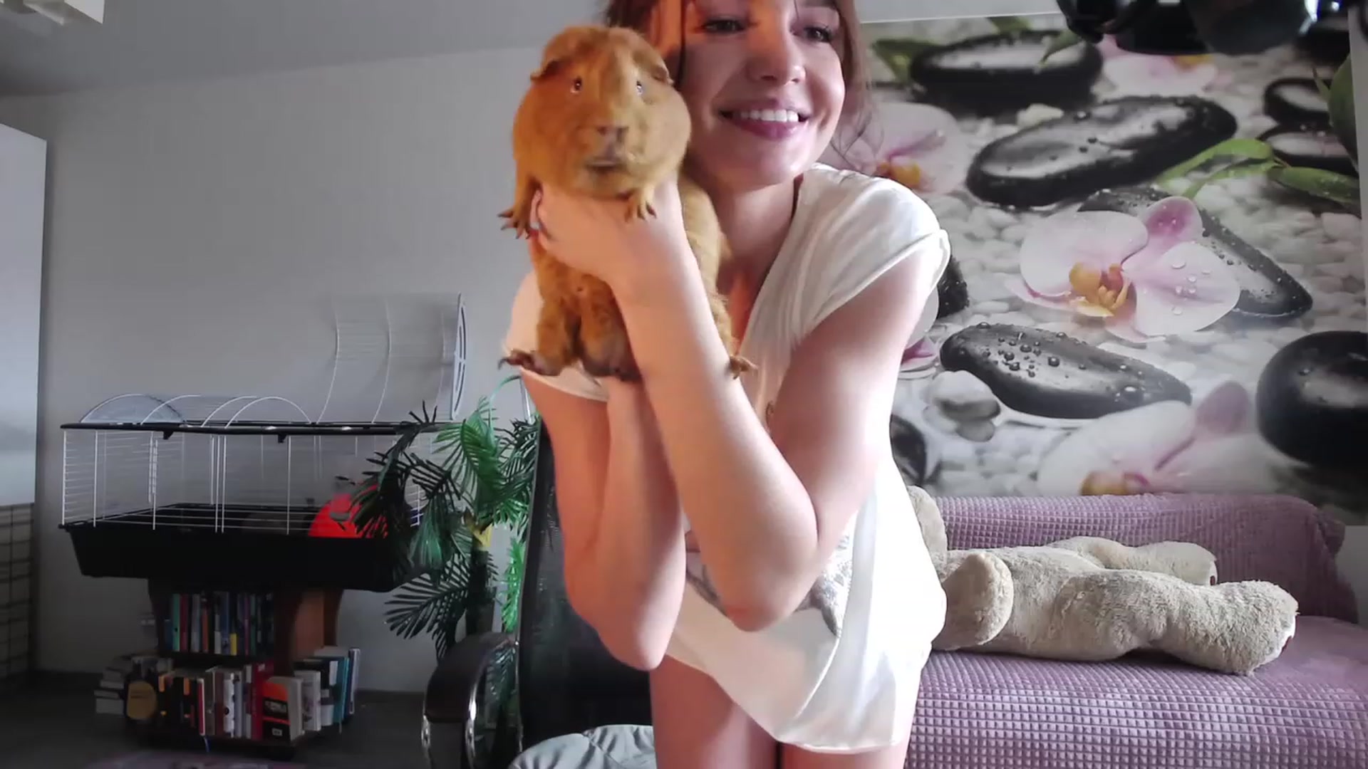 Gallery image thumbnail from HoneyIAmHome's myfreecams stream on, 07/30/2023, 07:13 image 10 of 20
