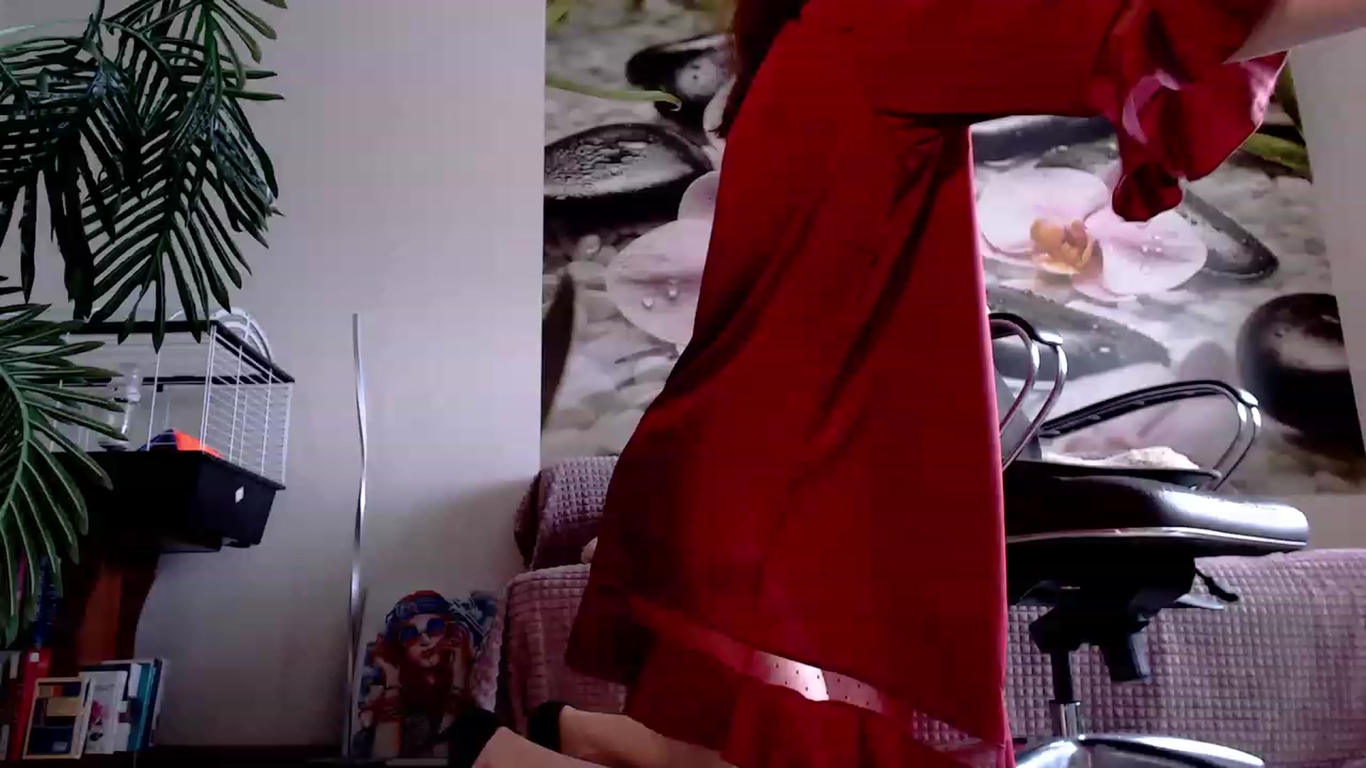 Gallery image thumbnail from HoneyIAmHome's myfreecams stream on, 08/09/2023, 06:21 image 10 of 20