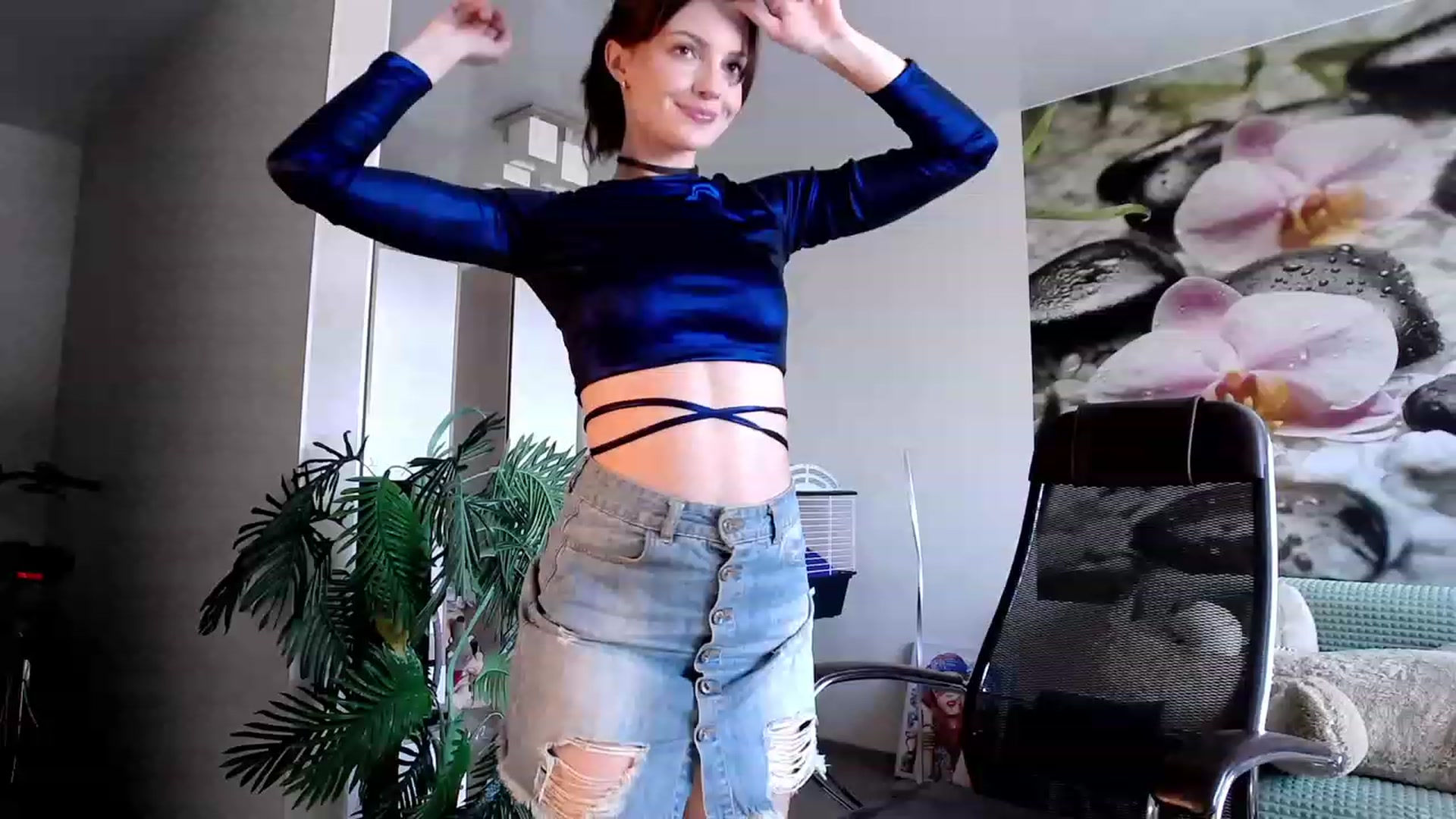 Gallery image thumbnail from HoneyIAmHome's myfreecams stream on, 08/21/2023, 04:12 image 3 of 20