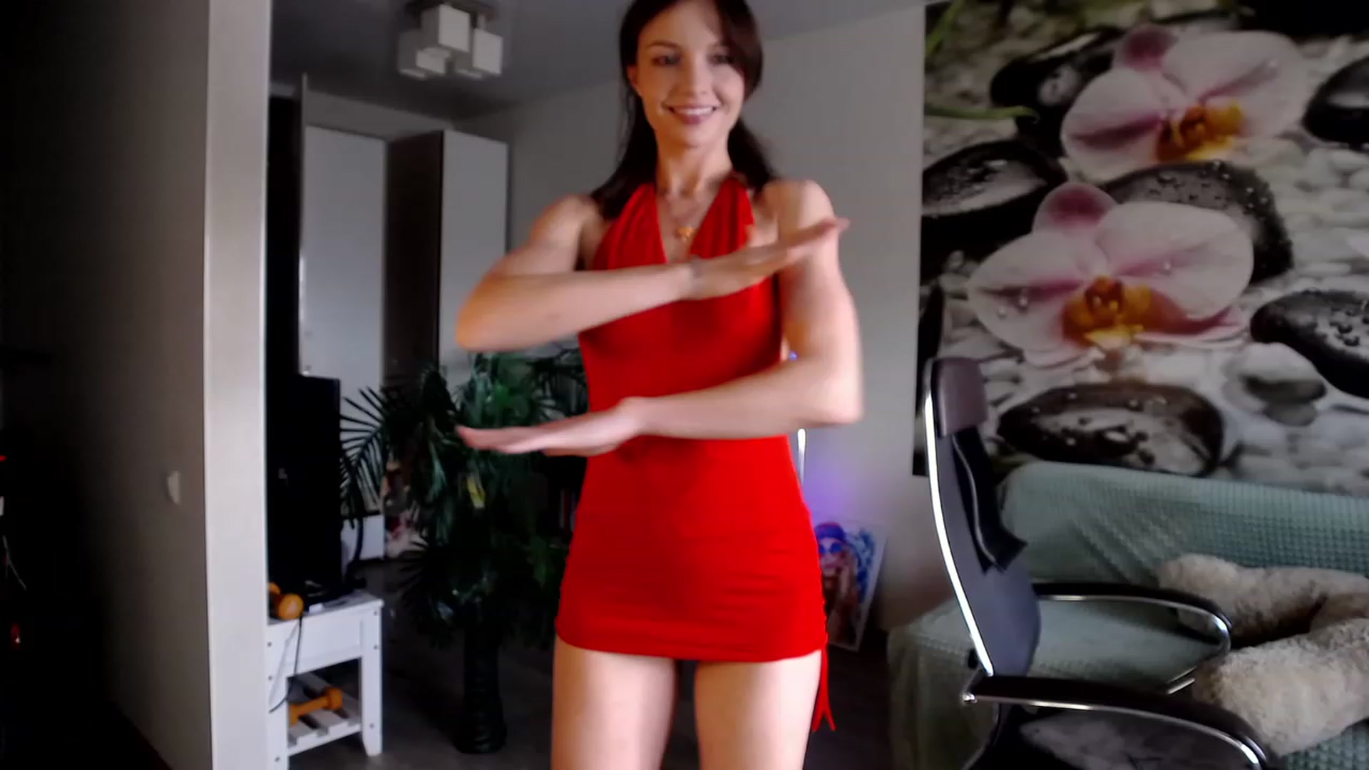 Gallery image thumbnail from HoneyIAmHome's myfreecams stream on, 08/27/2023, 08:36 image 7 of 20