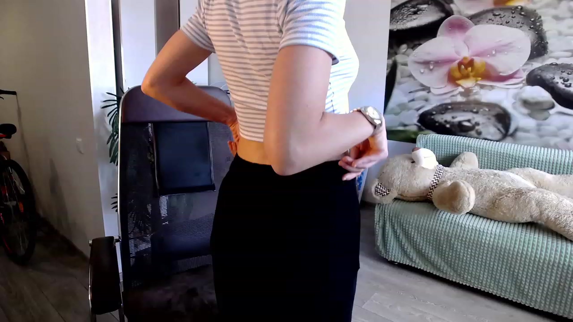 Gallery image thumbnail from HoneyIAmHome's myfreecams stream on, 08/28/2023, 05:12 image 1 of 20