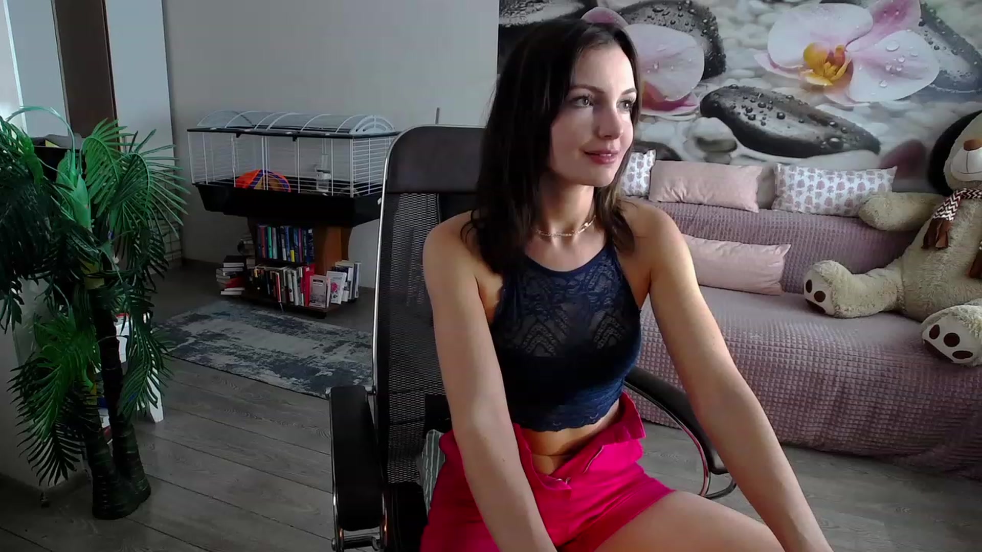Gallery image thumbnail from HoneyIAmHome's myfreecams stream on, 02/03/2024, 06:47 image 20 of 20