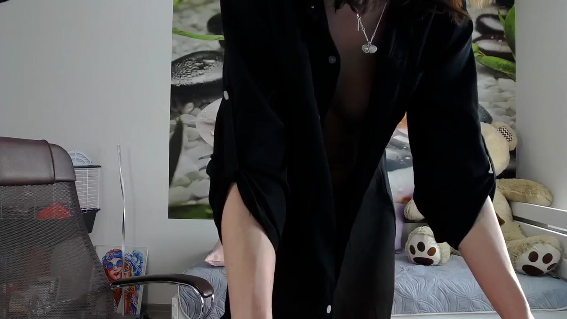 Gallery image thumbnail from HoneyIAmHome's myfreecams stream on, 02/29/2024, 08:10 image 17 of 20