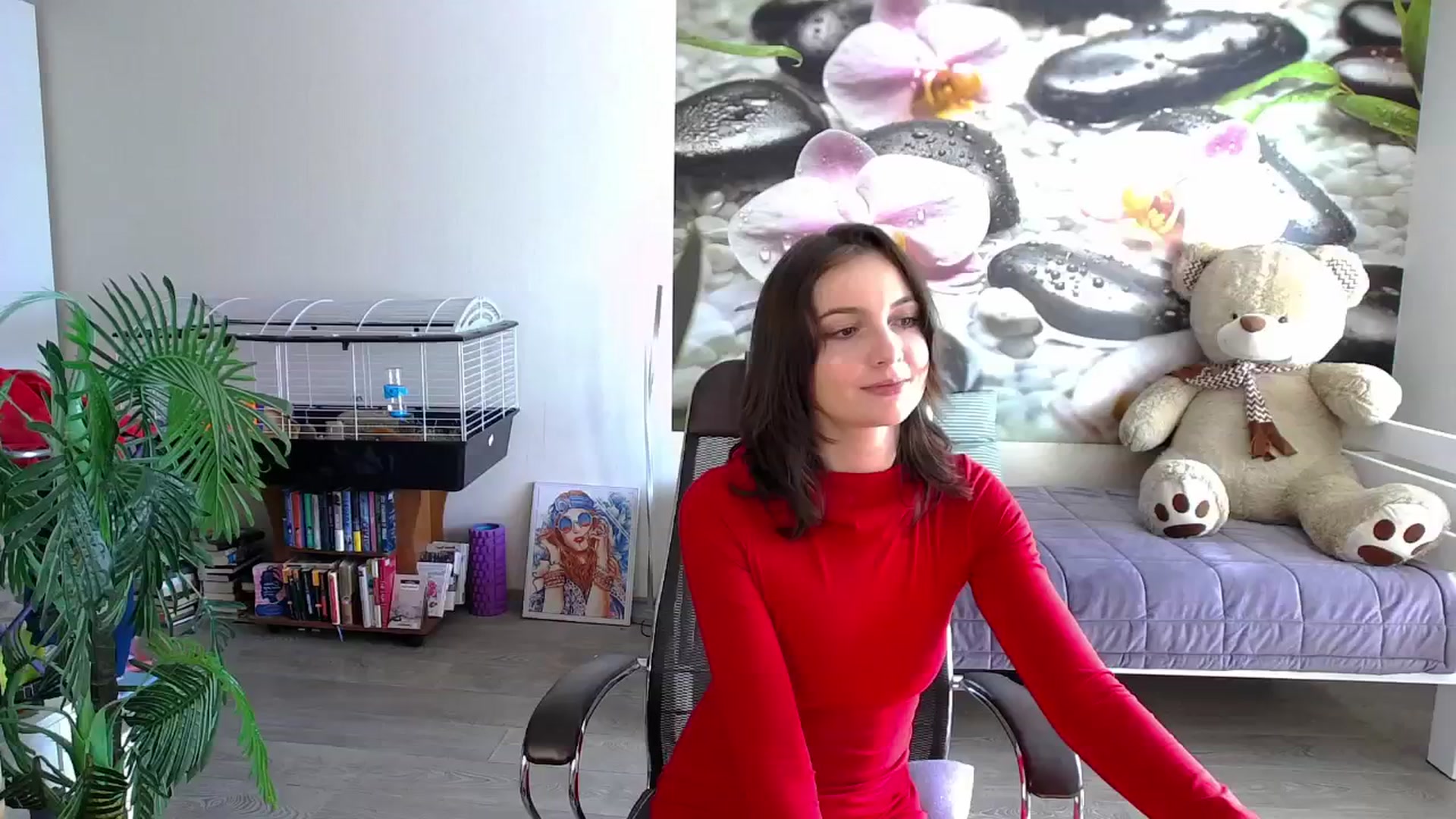 Gallery image thumbnail from HoneyIAmHome's myfreecams stream on, 05/29/2024, 08:08 image 15 of 20