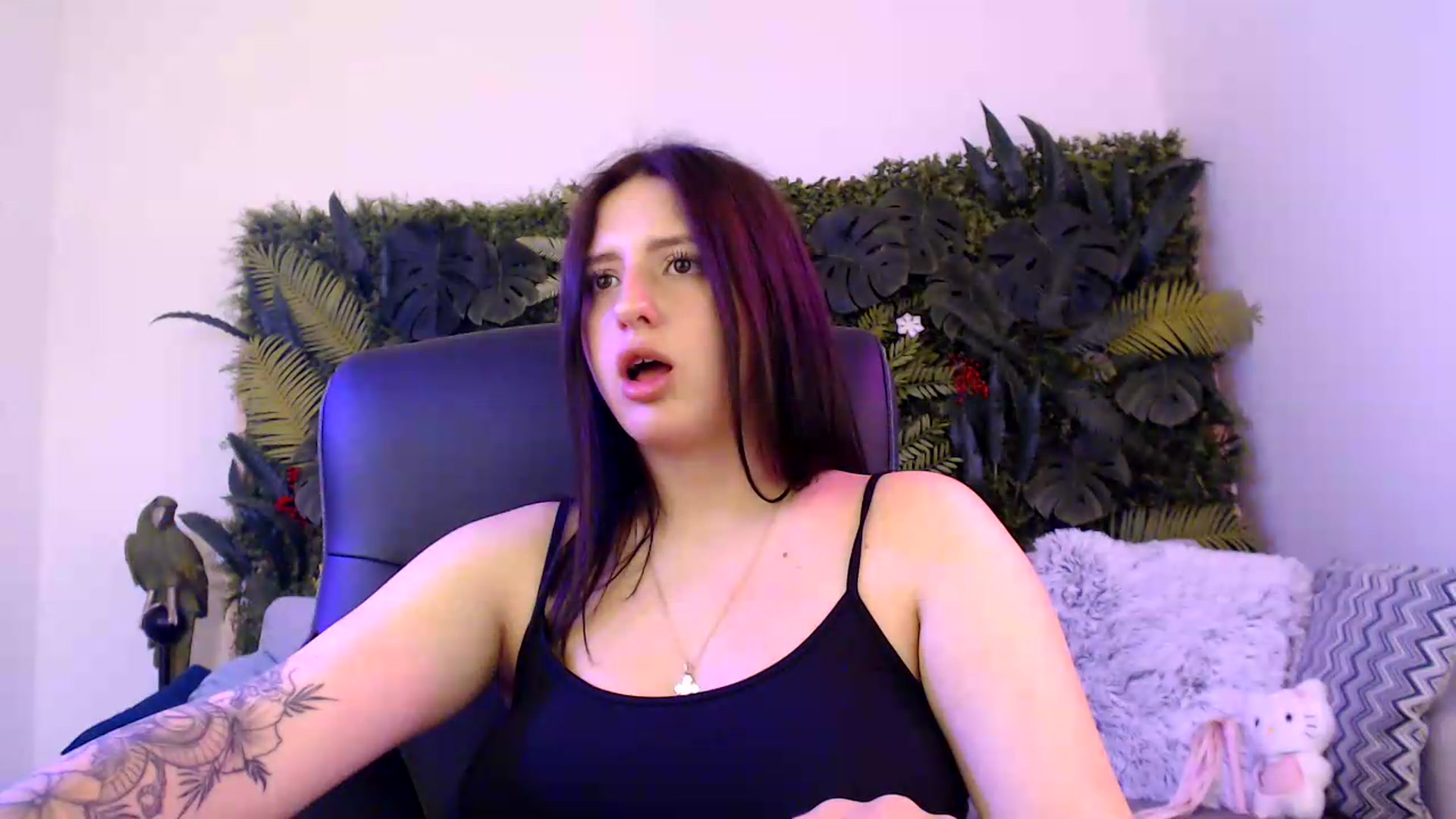Gallery image thumbnail from HoneyLeya's myfreecams stream on, 05/31/2026, 10:59 image 10 of 20