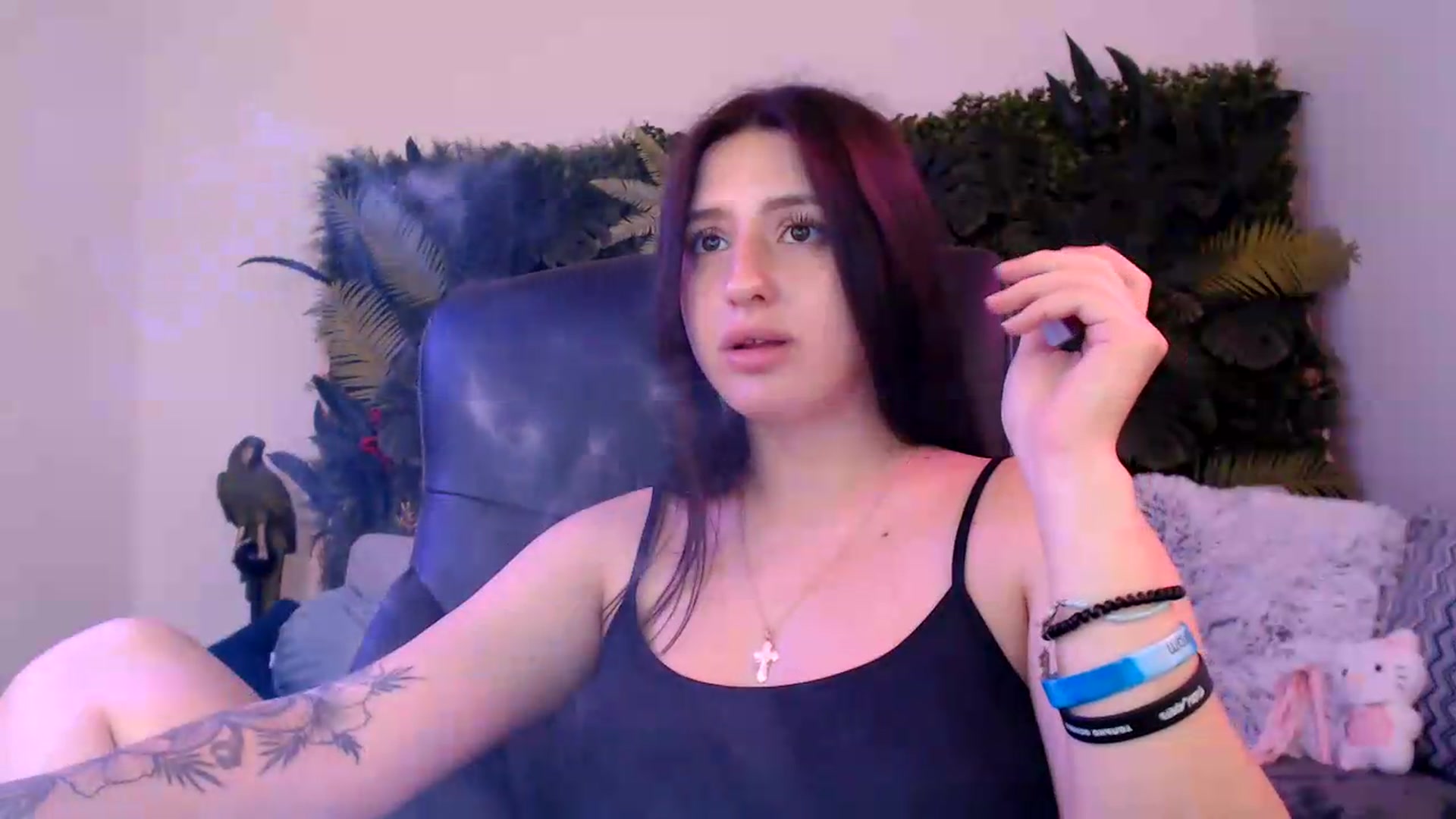 Gallery image thumbnail from HoneyLeya's myfreecams stream on, 05/31/2026, 12:20 image 16 of 20