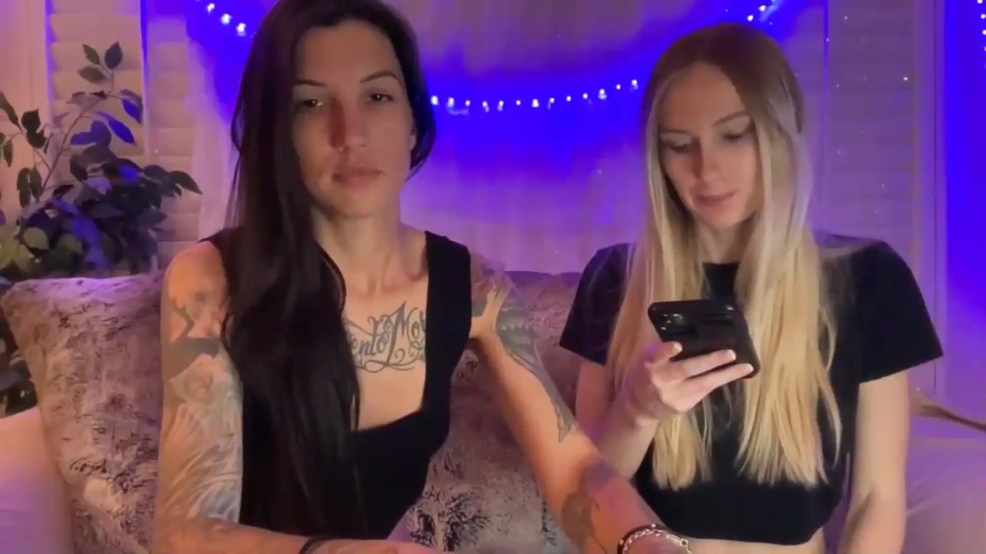 Gallery image thumbnail from HoneyLily's myfreecams stream on, 05/24/2024, 04:44 image 9 of 20