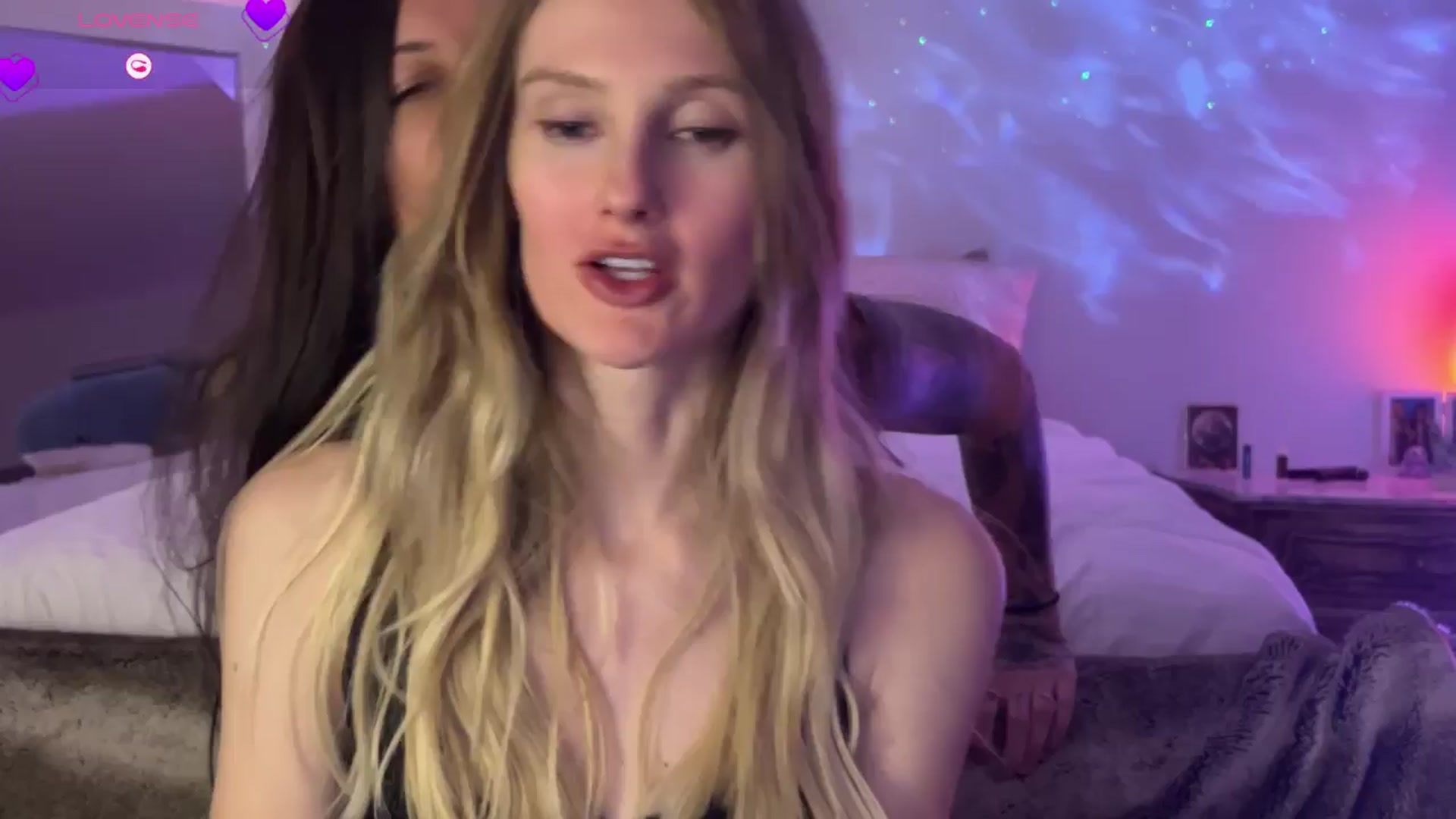 Gallery image thumbnail from HoneyLily's myfreecams stream on, 03/05/2025, 05:36 image 19 of 20