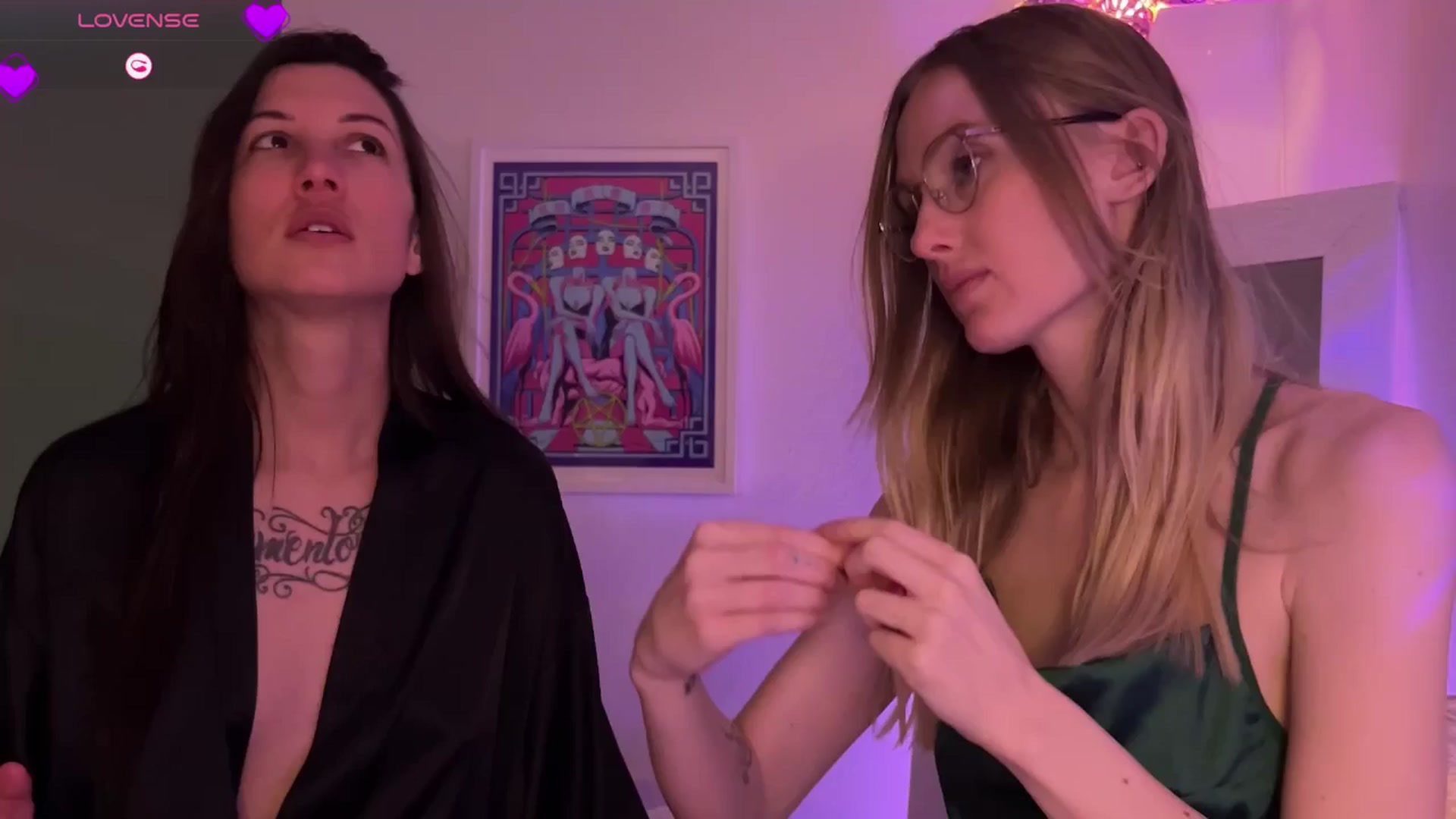 Gallery image thumbnail from HoneyLily's myfreecams stream on, 03/18/2025, 06:15 image 17 of 20