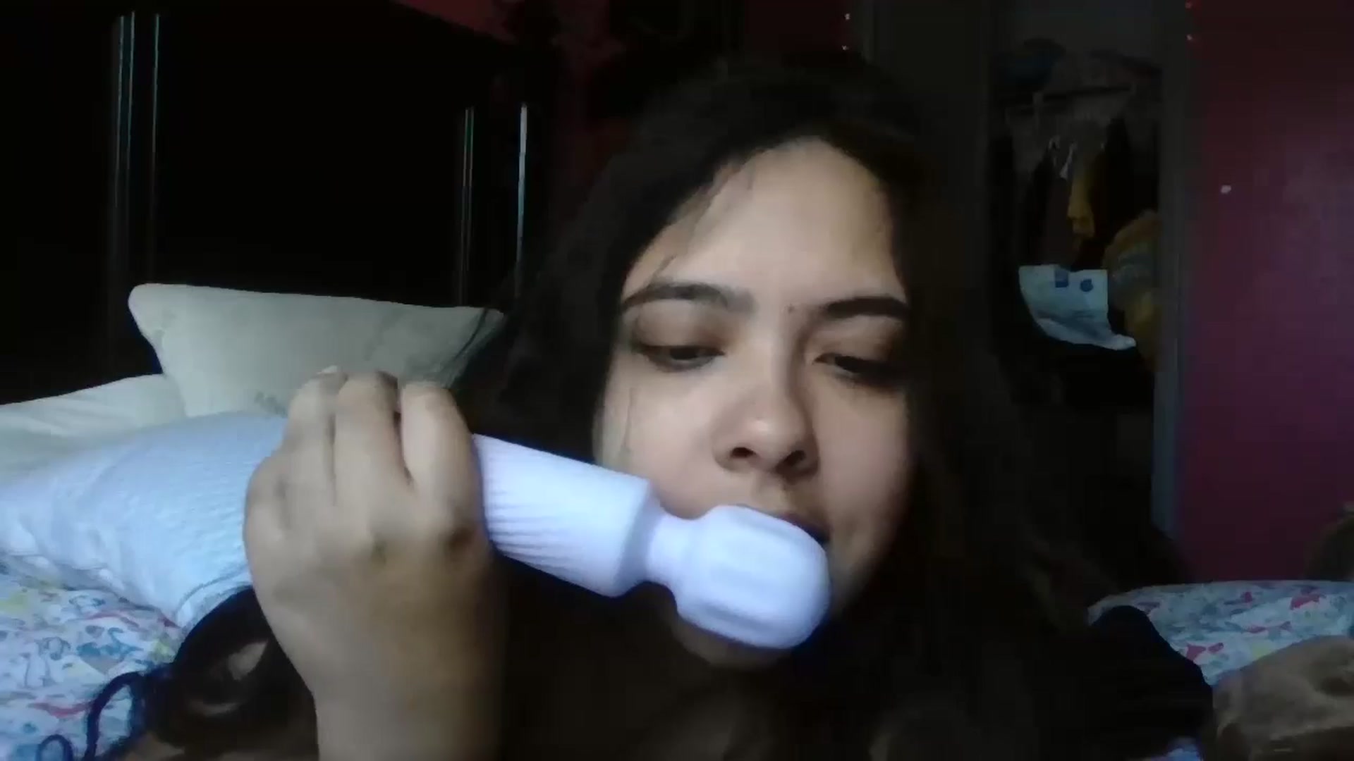 Gallery image thumbnail from HoneyLips008's myfreecams stream on, 07/26/2024, 12:42 image 17 of 20