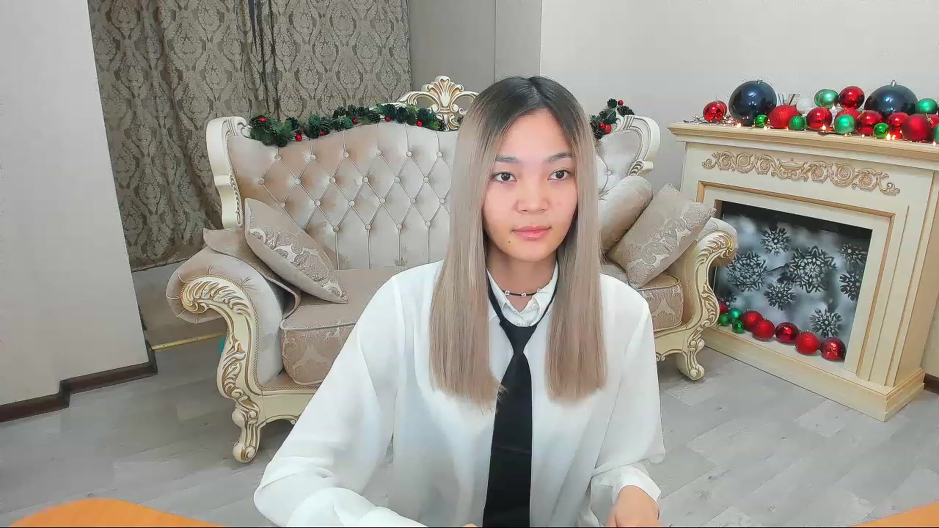 Gallery image thumbnail from HoneyLook's myfreecams stream on, 12/29/2022, 12:46 image 4 of 20