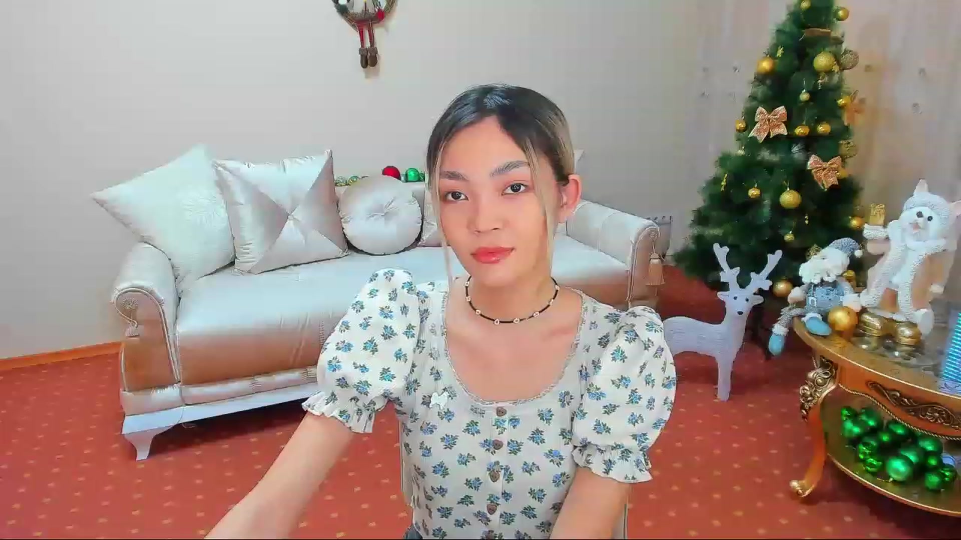 Gallery image thumbnail from HoneyLook's myfreecams stream on, 01/18/2023, 11:16 image 7 of 20