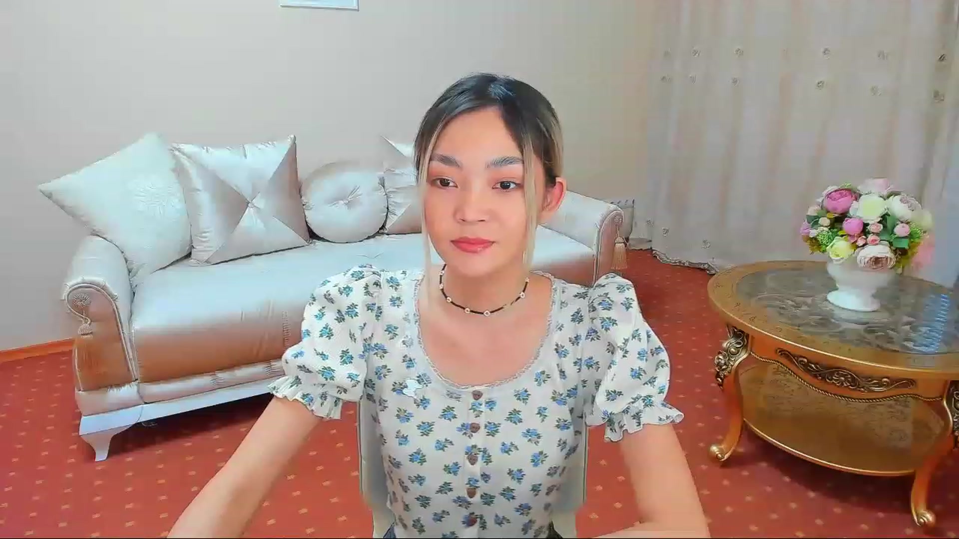Gallery image thumbnail from HoneyLook's myfreecams stream on, 01/18/2023, 12:25 image 4 of 20
