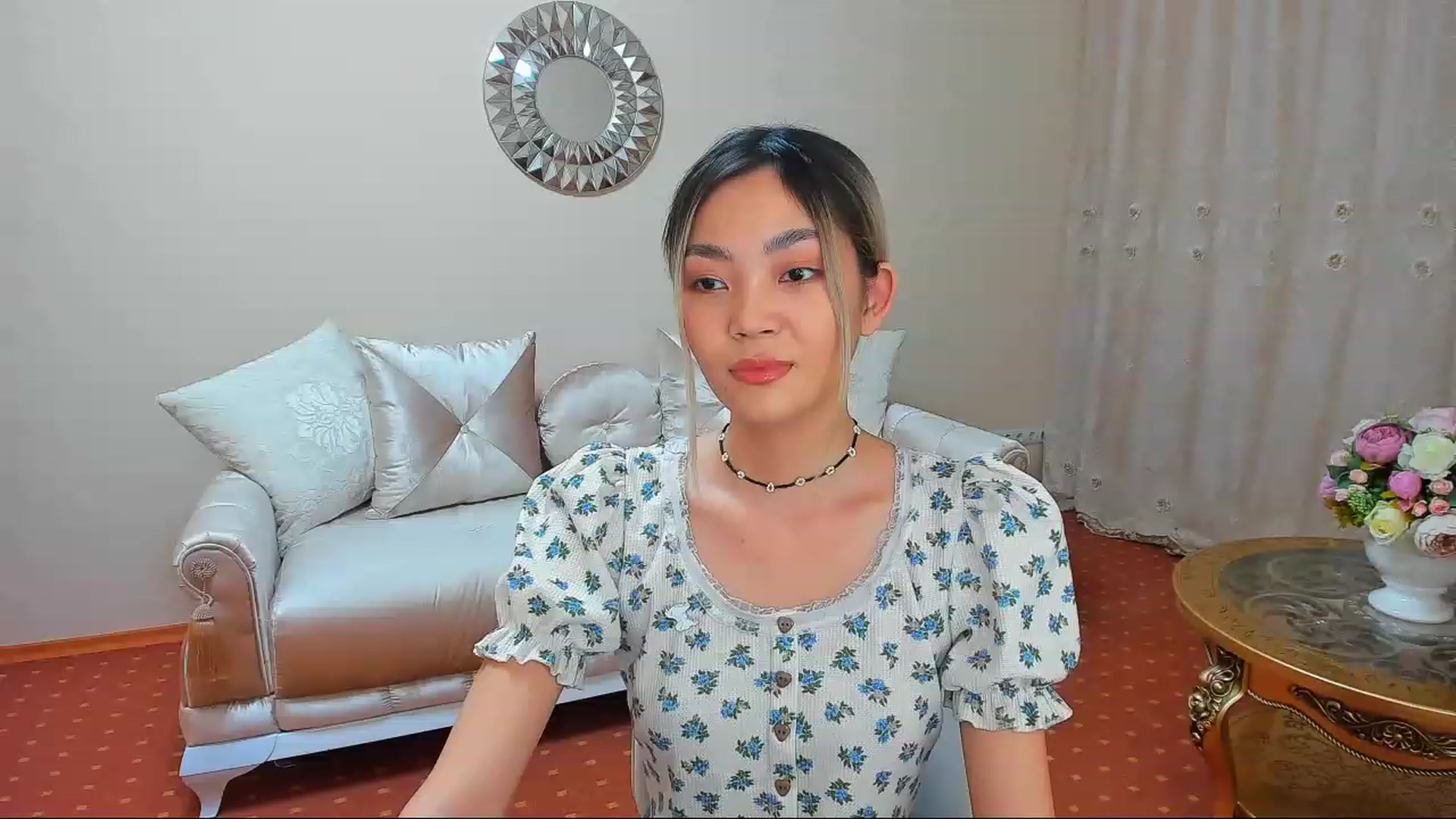 Gallery image thumbnail from HoneyLook's myfreecams stream on, 01/18/2023, 16:40 image 6 of 20