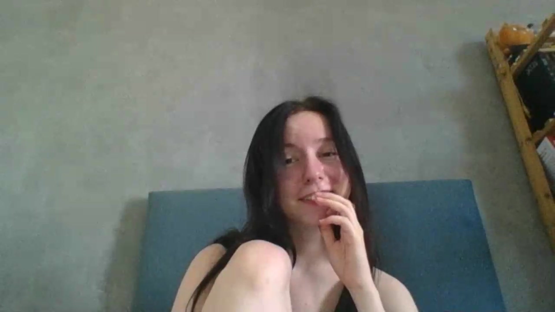 Gallery image thumbnail from HoneyLuxe's myfreecams stream on, 08/08/2026, 12:31 image 5 of 20