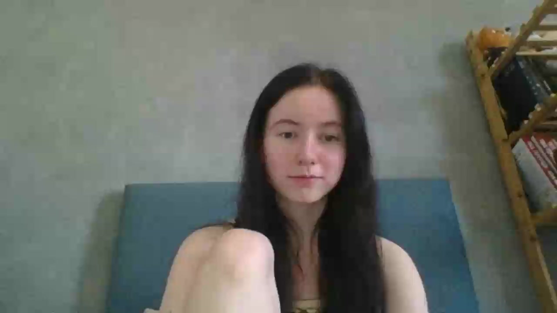 Gallery image thumbnail from HoneyLuxe's myfreecams stream on, 08/10/2026, 12:05 image 5 of 20