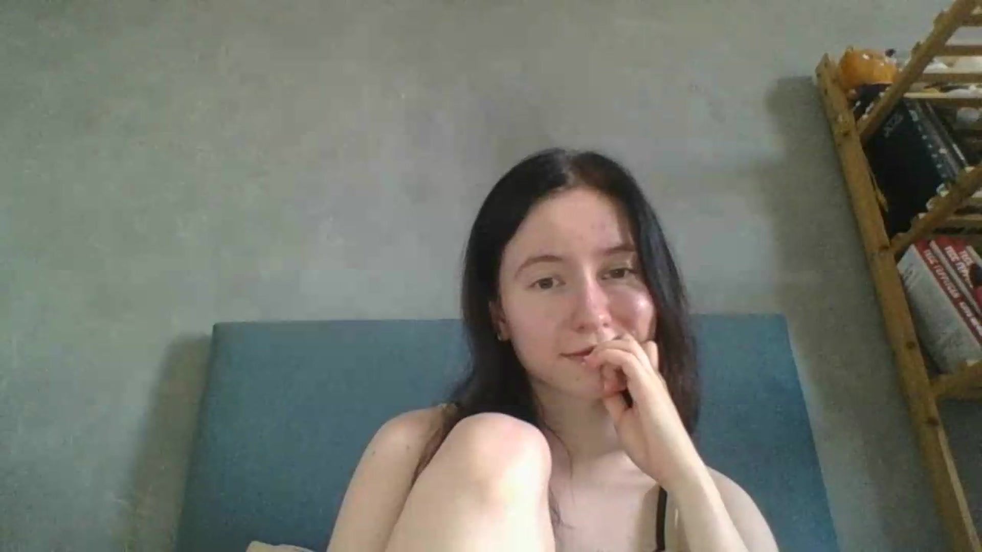 Gallery image thumbnail from HoneyLuxe's myfreecams stream on, 08/10/2026, 15:11 image 13 of 20