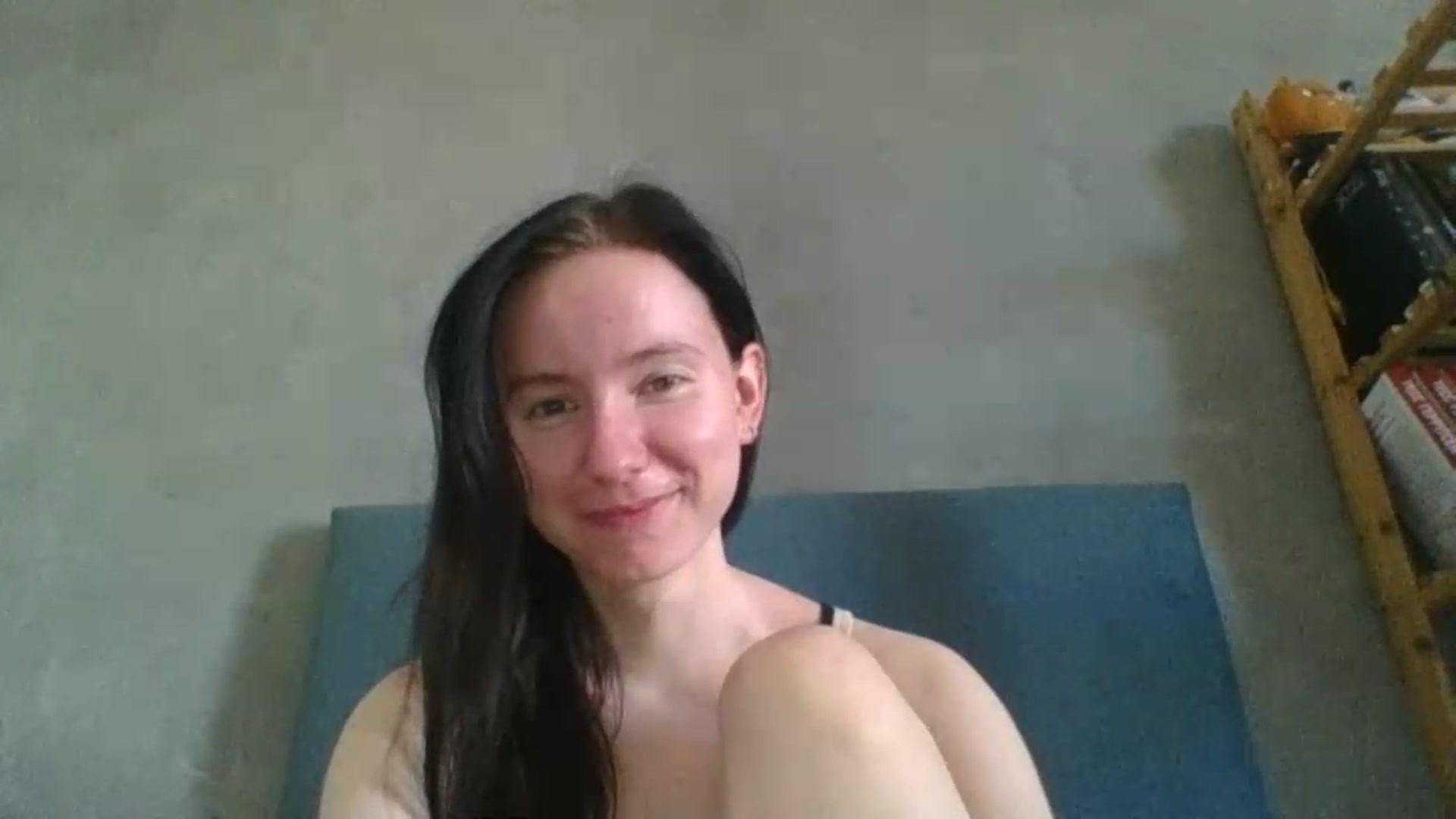 Gallery image thumbnail from HoneyLuxe's myfreecams stream on, 08/12/2026, 14:18 image 13 of 20