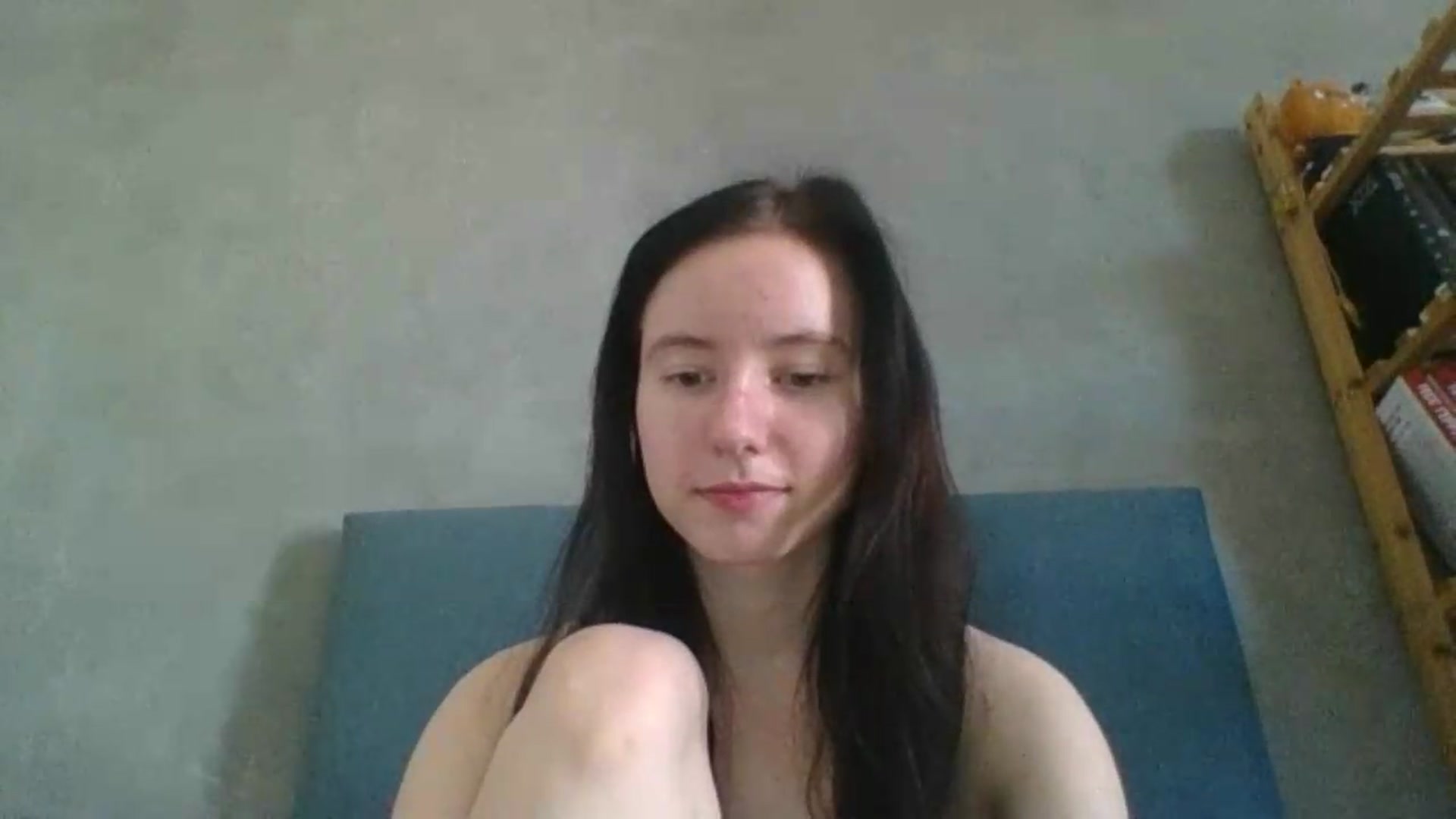 Gallery image thumbnail from HoneyLuxe's myfreecams stream on, 08/12/2026, 14:18 image 5 of 20