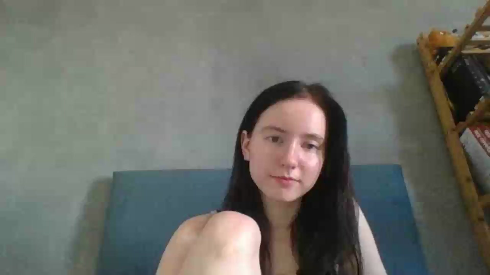 Gallery image thumbnail from HoneyLuxe's myfreecams stream on, 08/12/2026, 14:18 image 16 of 20