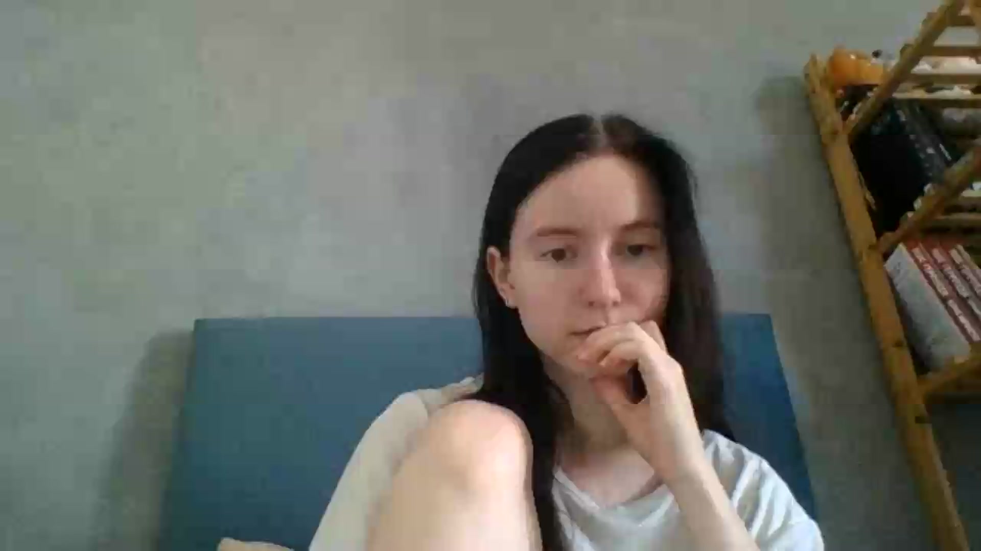 Gallery image thumbnail from HoneyLuxe's myfreecams stream on, 08/13/2026, 12:01 image 13 of 20
