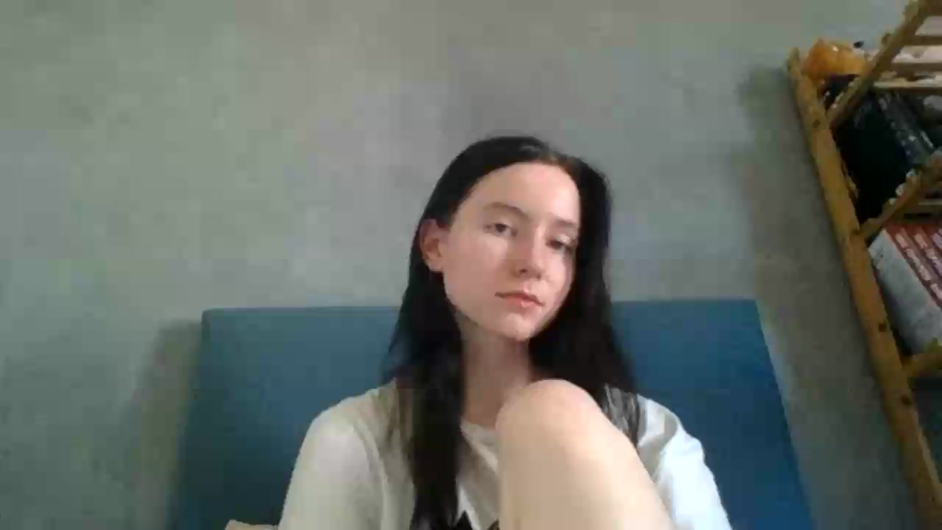 Gallery image thumbnail from HoneyLuxe's myfreecams stream on, 08/13/2026, 13:55 image 1 of 20