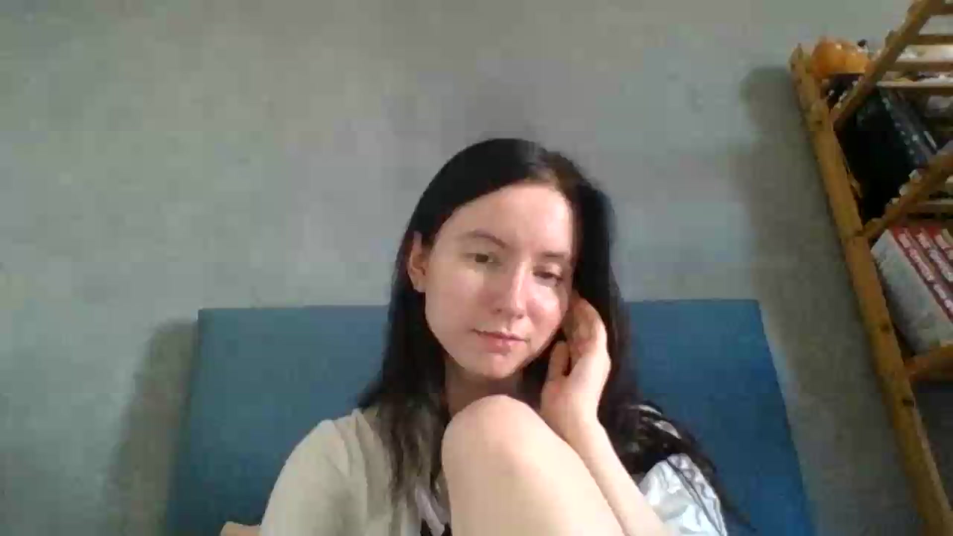 Gallery image thumbnail from HoneyLuxe's myfreecams stream on, 08/13/2026, 15:05 image 1 of 20