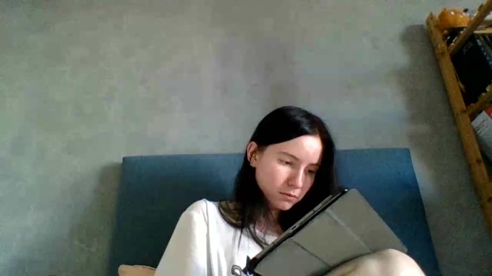 Gallery image thumbnail from HoneyLuxe's myfreecams stream on, 08/15/2026, 15:02 image 16 of 20