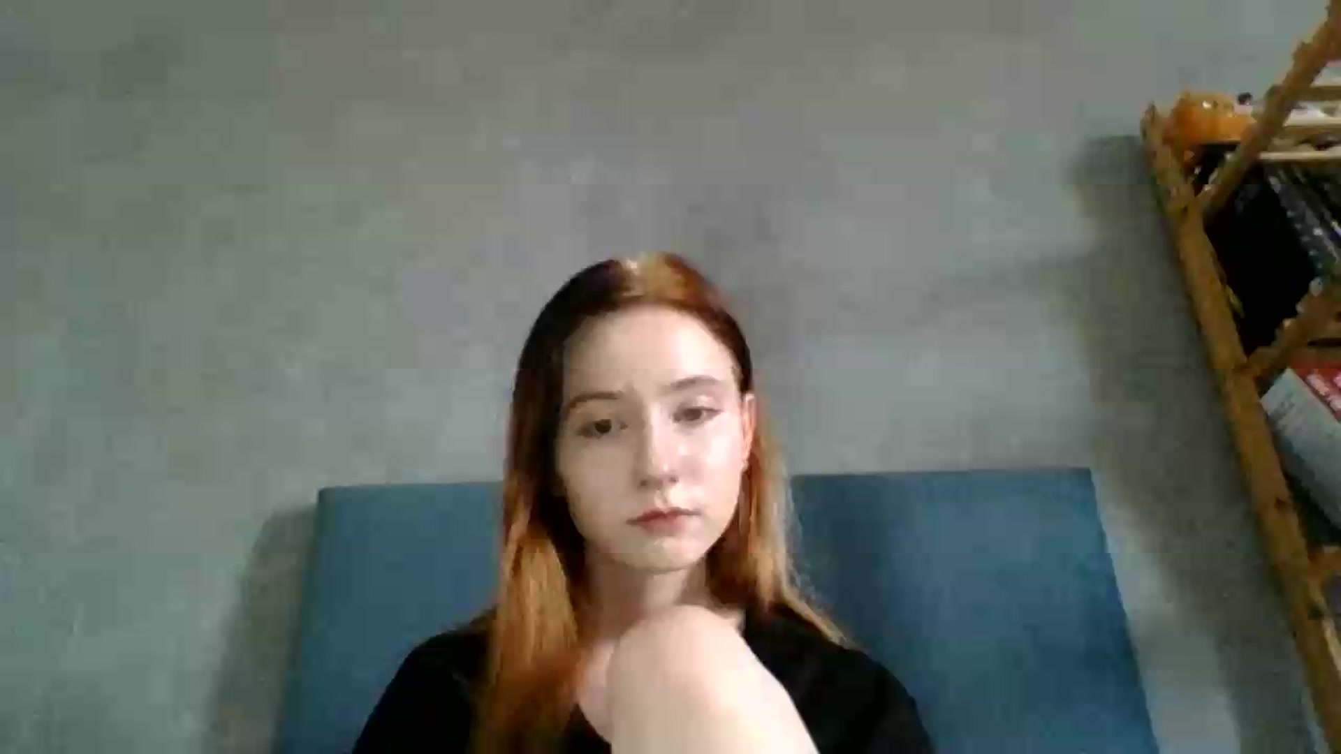 Gallery image thumbnail from HoneyLuxe's myfreecams stream on, 08/17/2026, 13:52 image 3 of 20