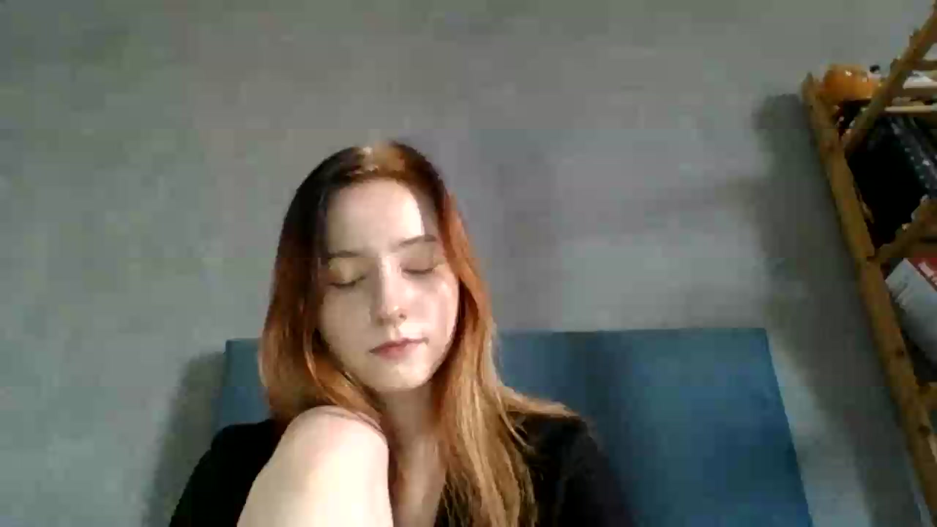Gallery image thumbnail from HoneyLuxe's myfreecams stream on, 08/17/2026, 15:02 image 9 of 20