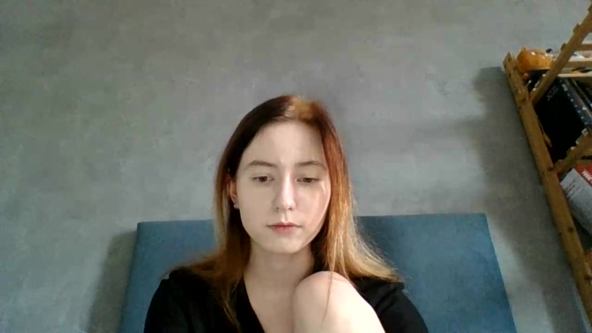 Gallery image thumbnail from HoneyLuxe's myfreecams stream on, 08/18/2026, 12:03 image 15 of 20
