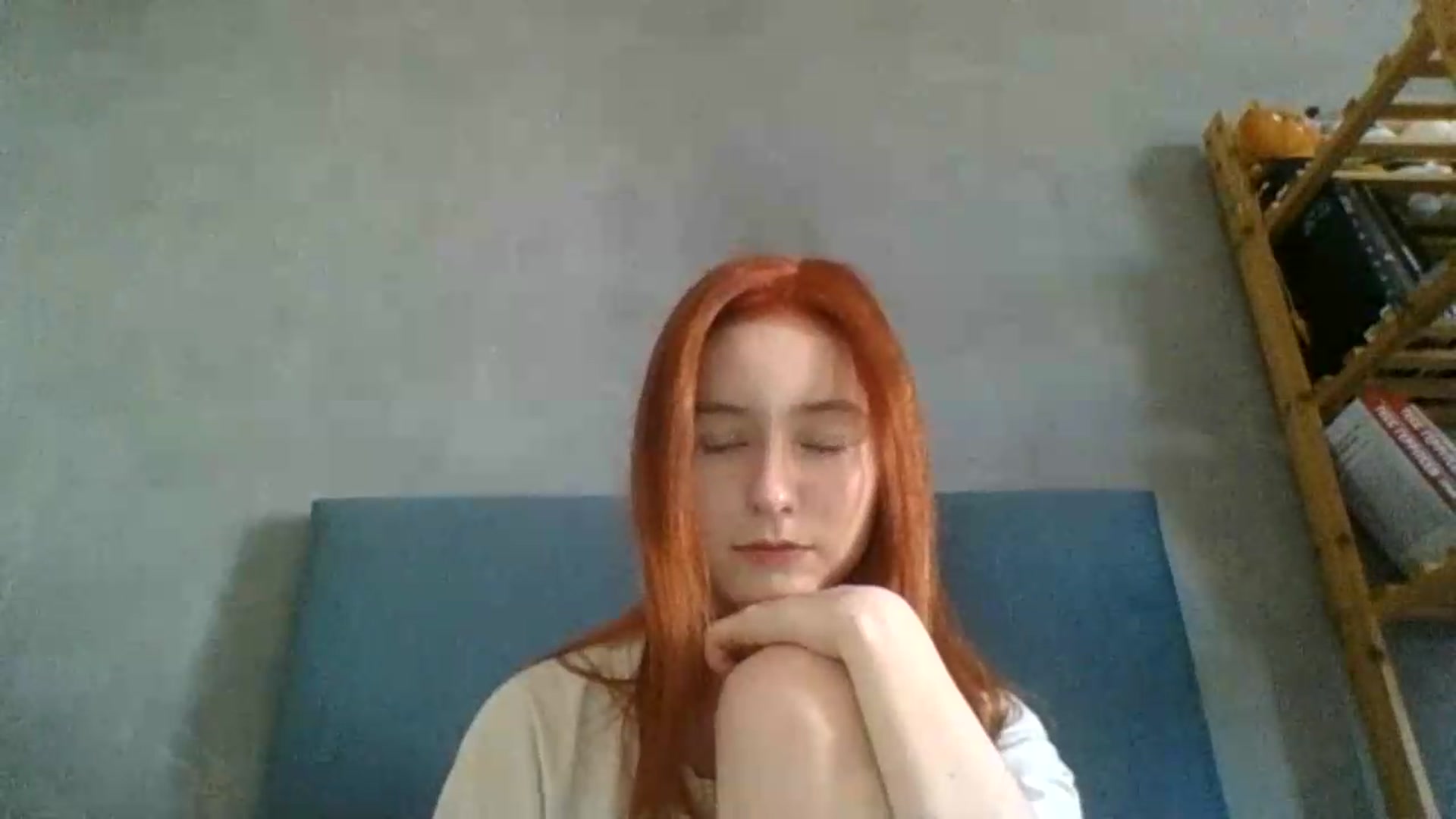 Gallery image thumbnail from HoneyLuxe's myfreecams stream on, 08/20/2026, 15:05 image 10 of 20