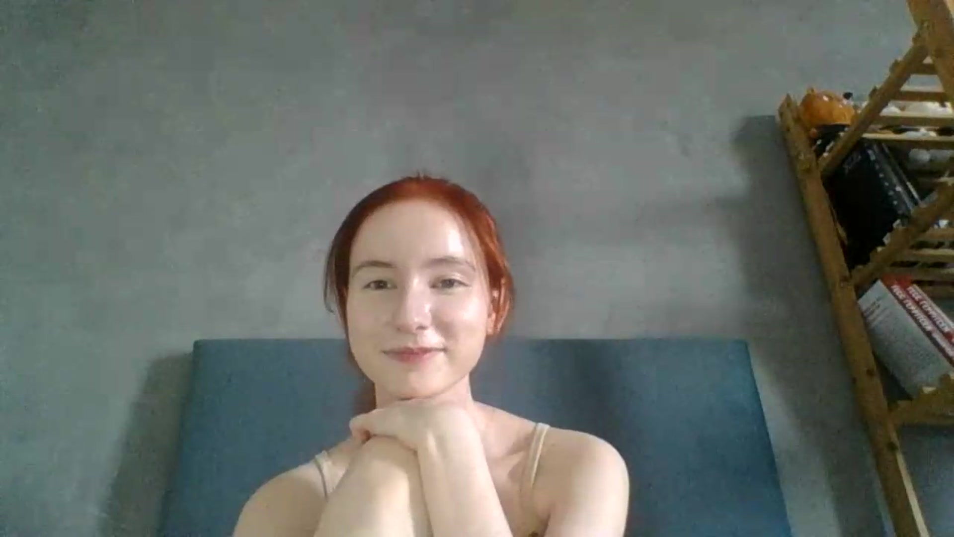 Gallery image thumbnail from HoneyLuxe's myfreecams stream on, 08/21/2026, 15:07 image 10 of 20