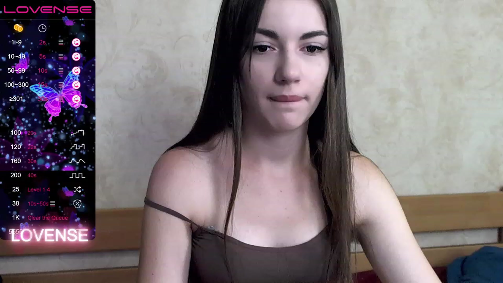 Gallery image thumbnail from HoneyMargaret's myfreecams stream on, 07/21/2023, 02:46 image 13 of 20