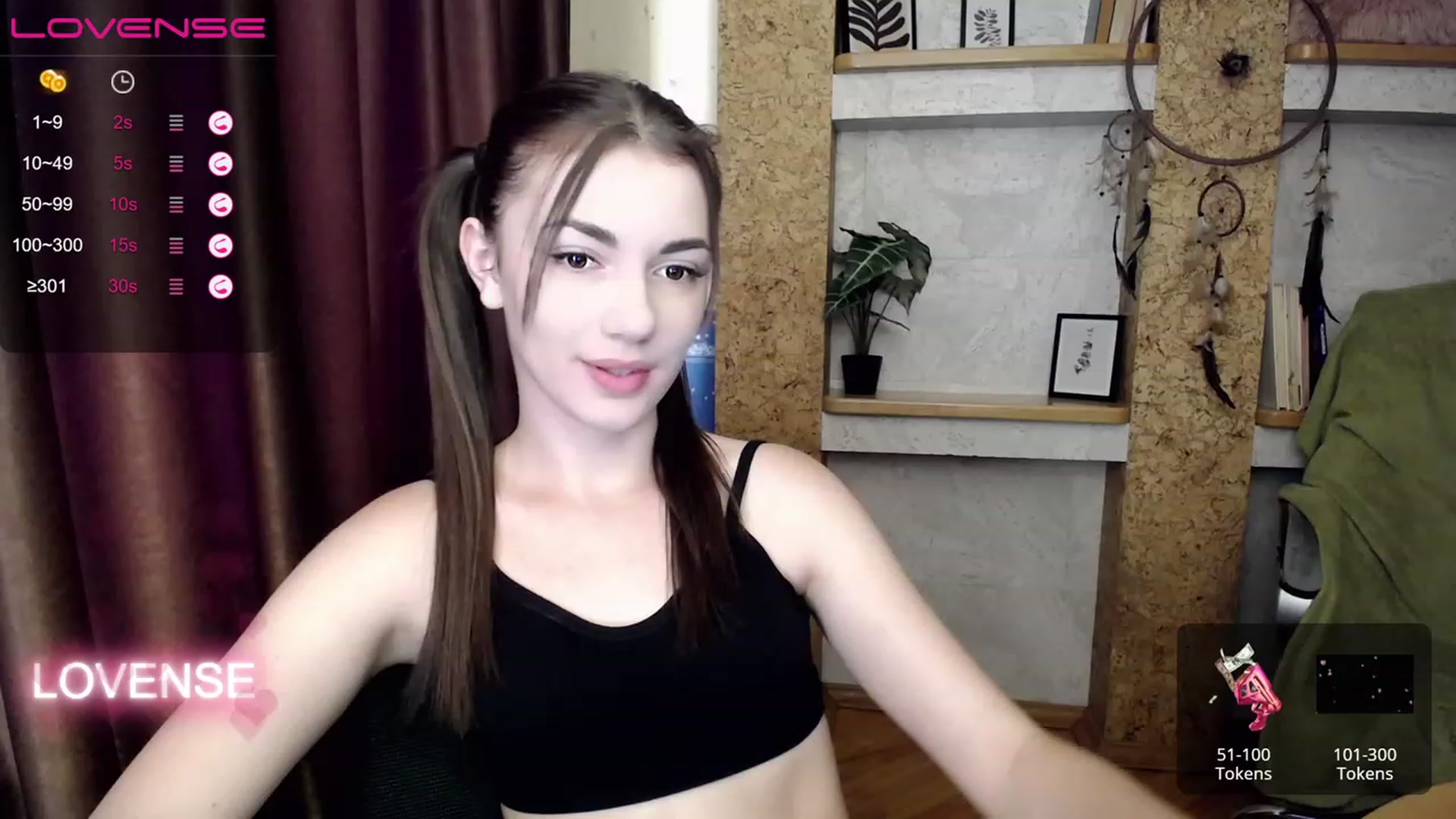 Gallery image thumbnail from HoneyMargaret's myfreecams stream on, 07/23/2023, 15:08 image 9 of 20