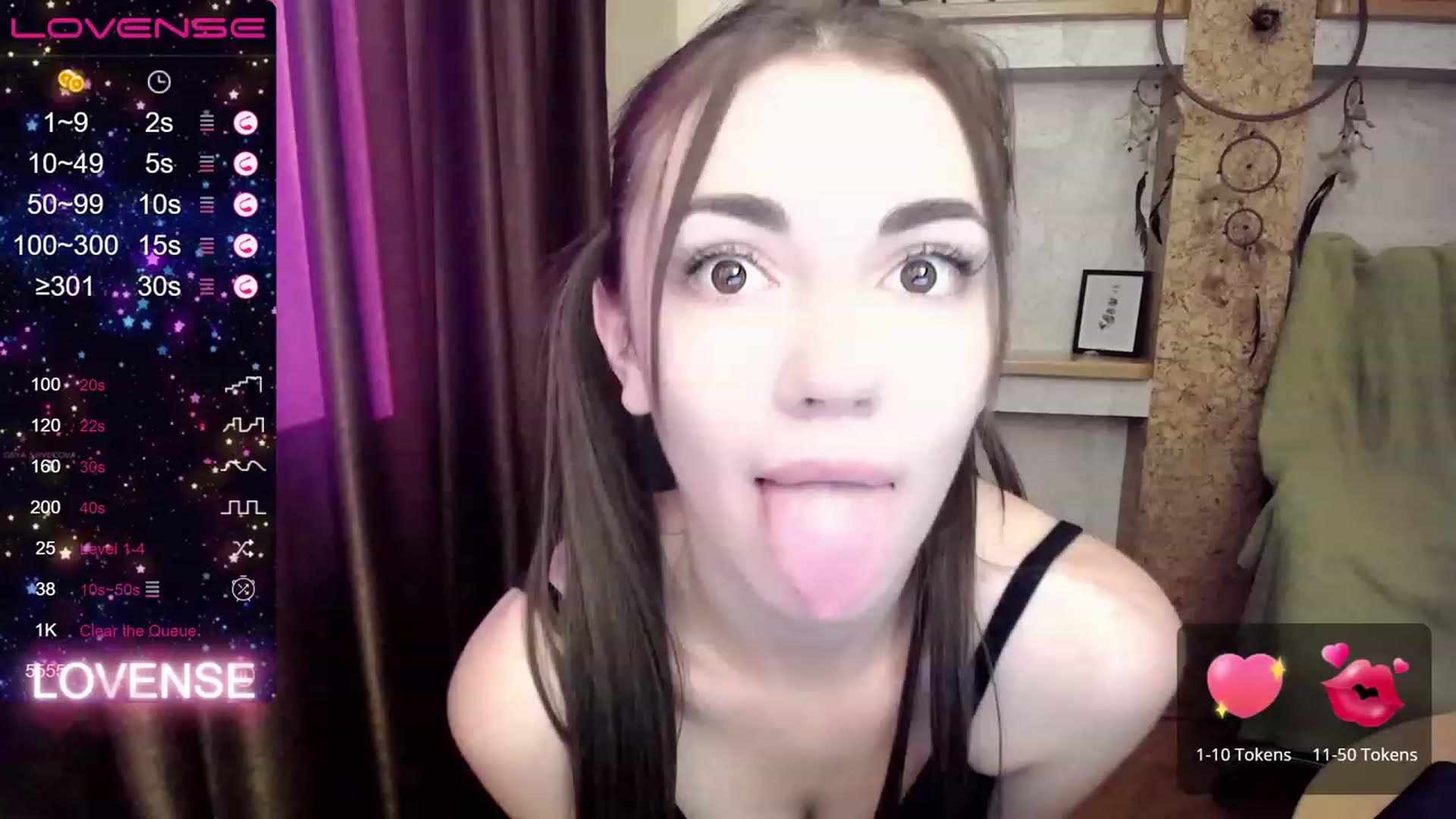 Gallery image thumbnail from HoneyMargaret's myfreecams stream on, 07/23/2023, 17:09 image 19 of 20