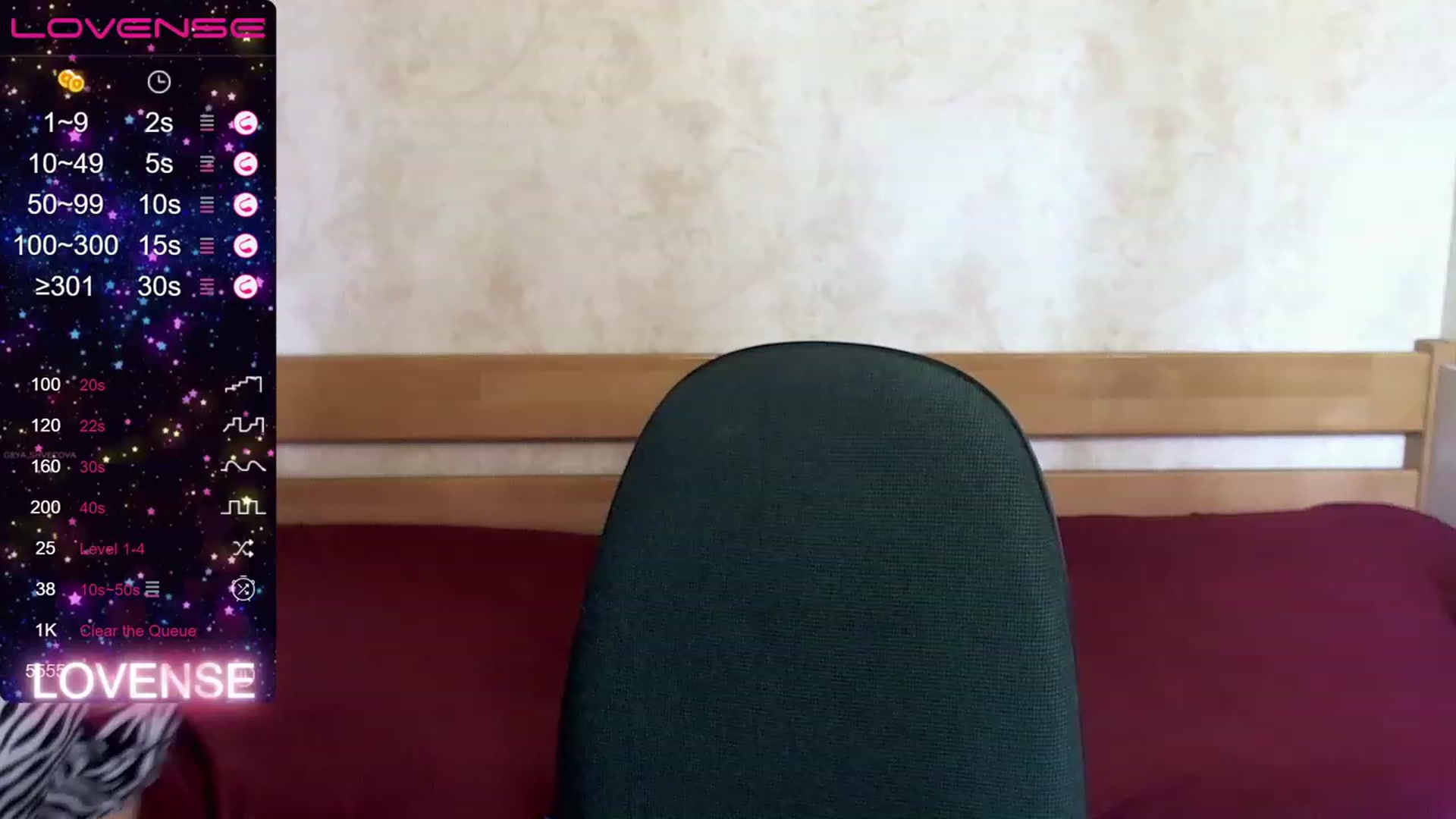 Gallery image thumbnail from HoneyMargaret's myfreecams stream on, 07/25/2023, 12:52 image 4 of 20