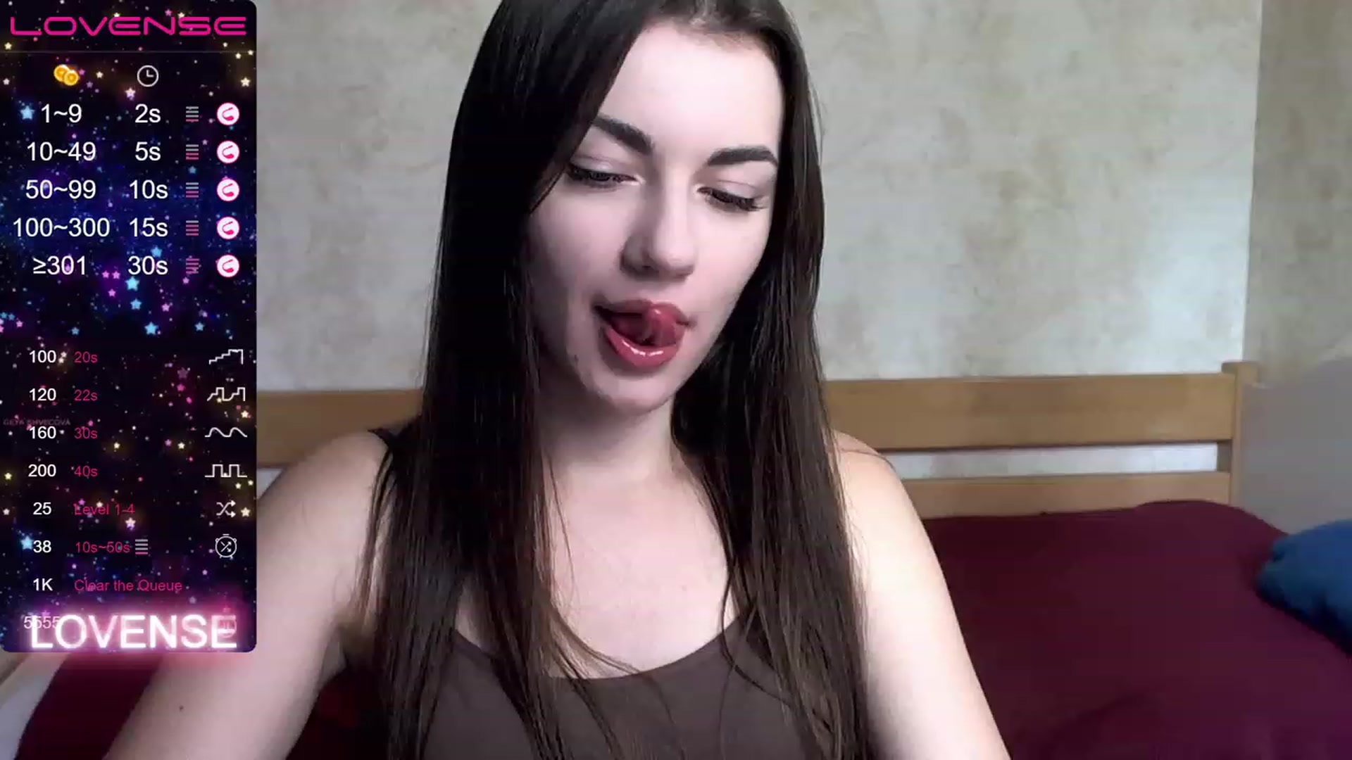 Gallery image thumbnail from HoneyMargaret's myfreecams stream on, 07/25/2023, 18:03 image 5 of 20