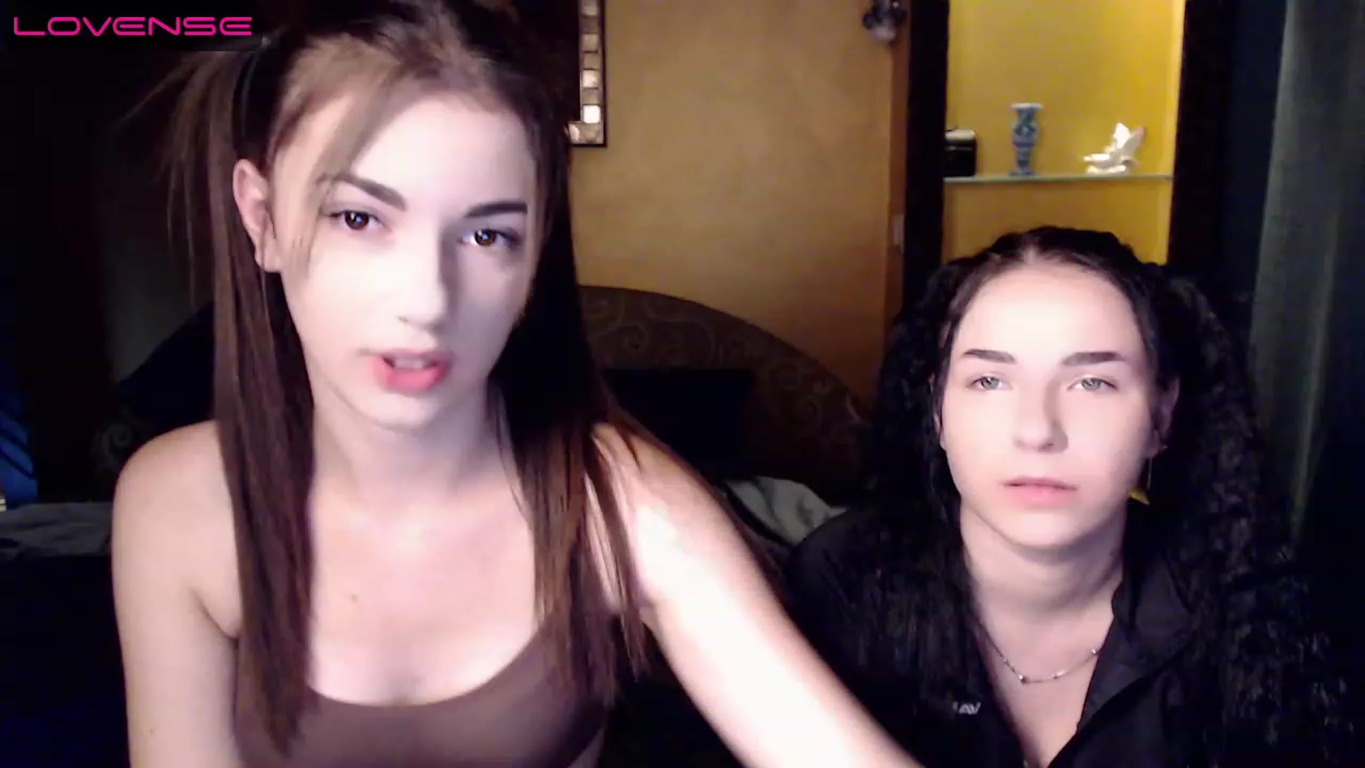 Gallery image thumbnail from HoneyMargaret's myfreecams stream on, 07/28/2023, 18:56 image 1 of 20