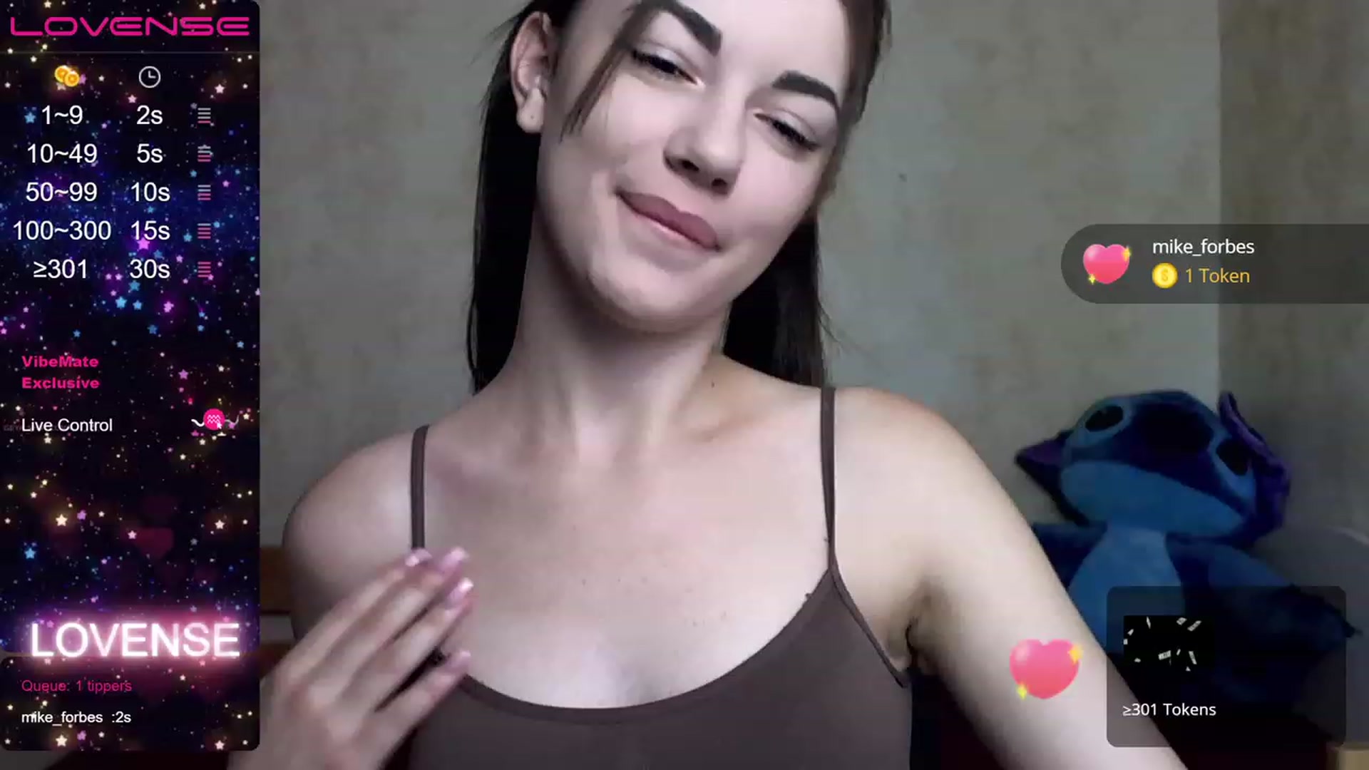 Gallery image thumbnail from HoneyMargaret's myfreecams stream on, 08/09/2023, 13:25 image 8 of 20