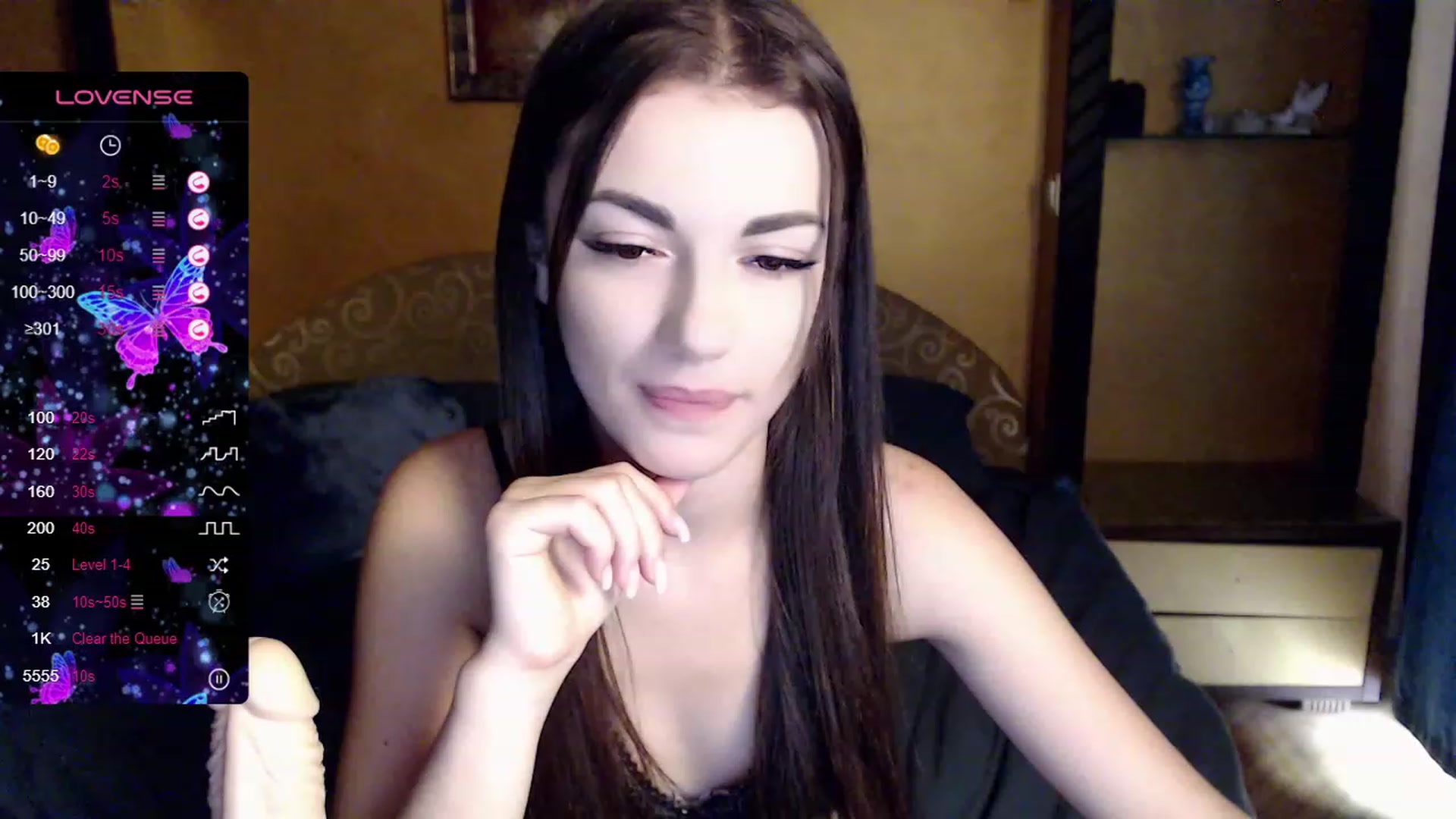 Gallery image thumbnail from HoneyMargaret's myfreecams stream on, 08/17/2023, 15:11 image 7 of 20