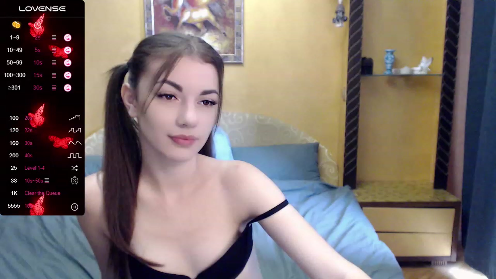 Gallery image thumbnail from HoneyMargaret's myfreecams stream on, 08/18/2023, 12:20 image 19 of 20