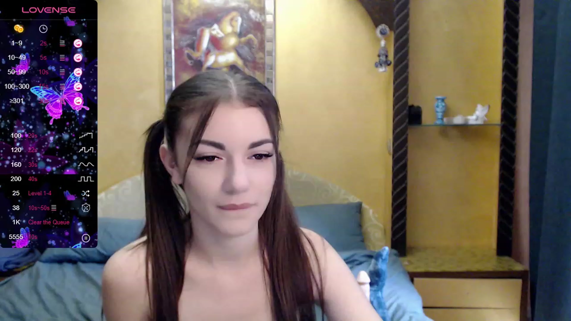 Gallery image thumbnail from HoneyMargaret's myfreecams stream on, 08/18/2023, 13:56 image 16 of 20
