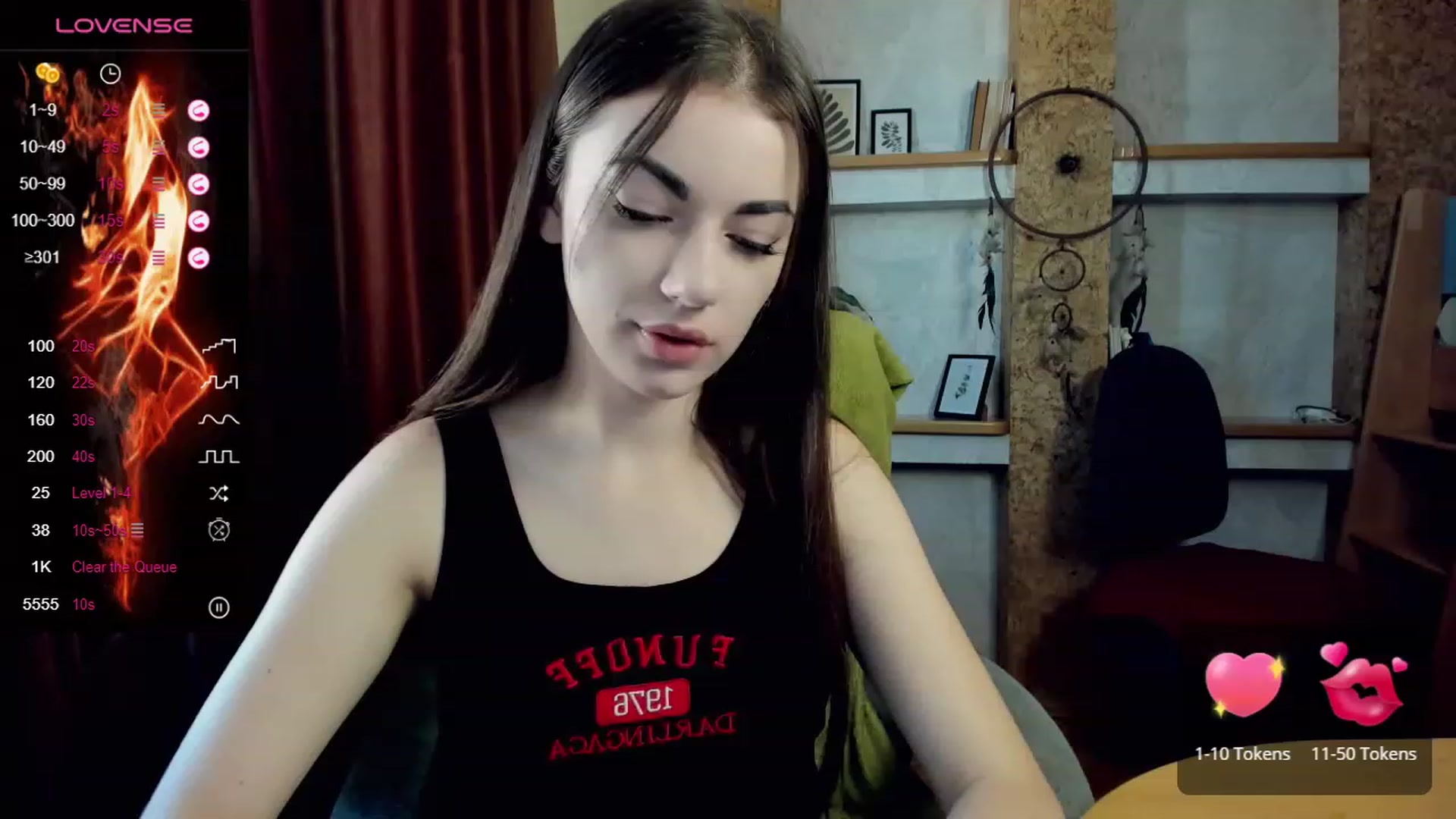 Gallery image thumbnail from HoneyMargaret's myfreecams stream on, 09/08/2023, 09:12 image 17 of 20