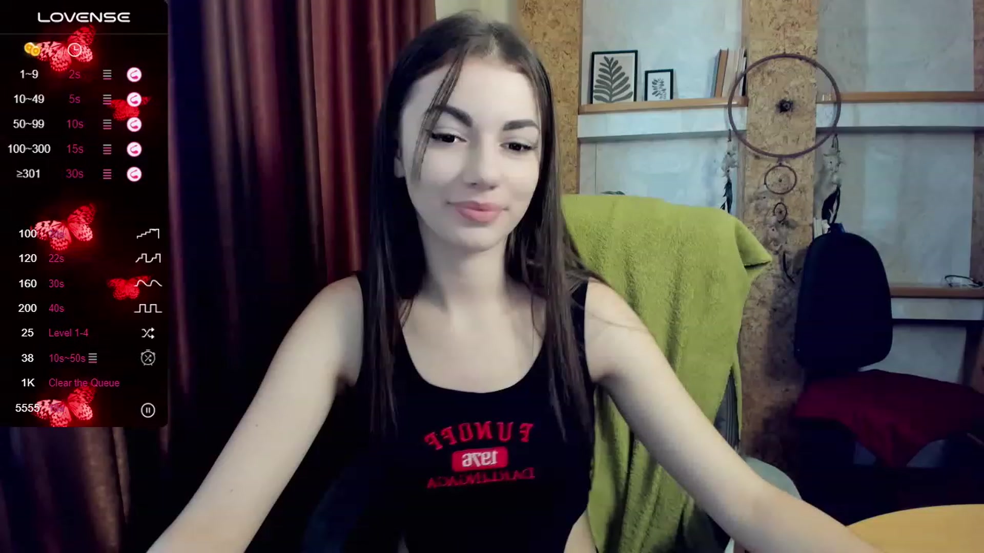 Gallery image thumbnail from HoneyMargaret's myfreecams stream on, 09/08/2023, 10:47 image 7 of 20