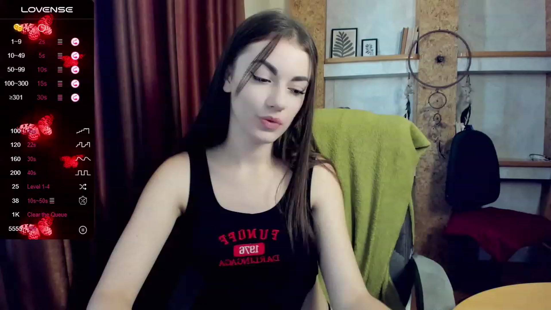 Gallery image thumbnail from HoneyMargaret's myfreecams stream on, 09/08/2023, 10:47 image 9 of 20