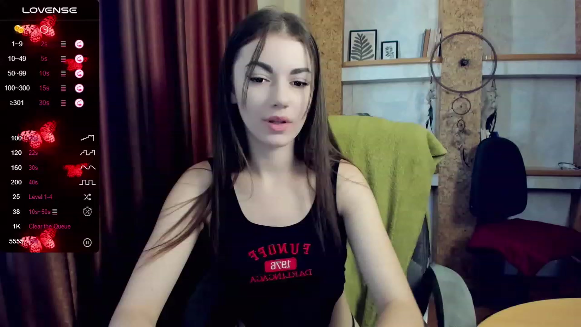 Gallery image thumbnail from HoneyMargaret's myfreecams stream on, 09/08/2023, 10:47 image 6 of 20