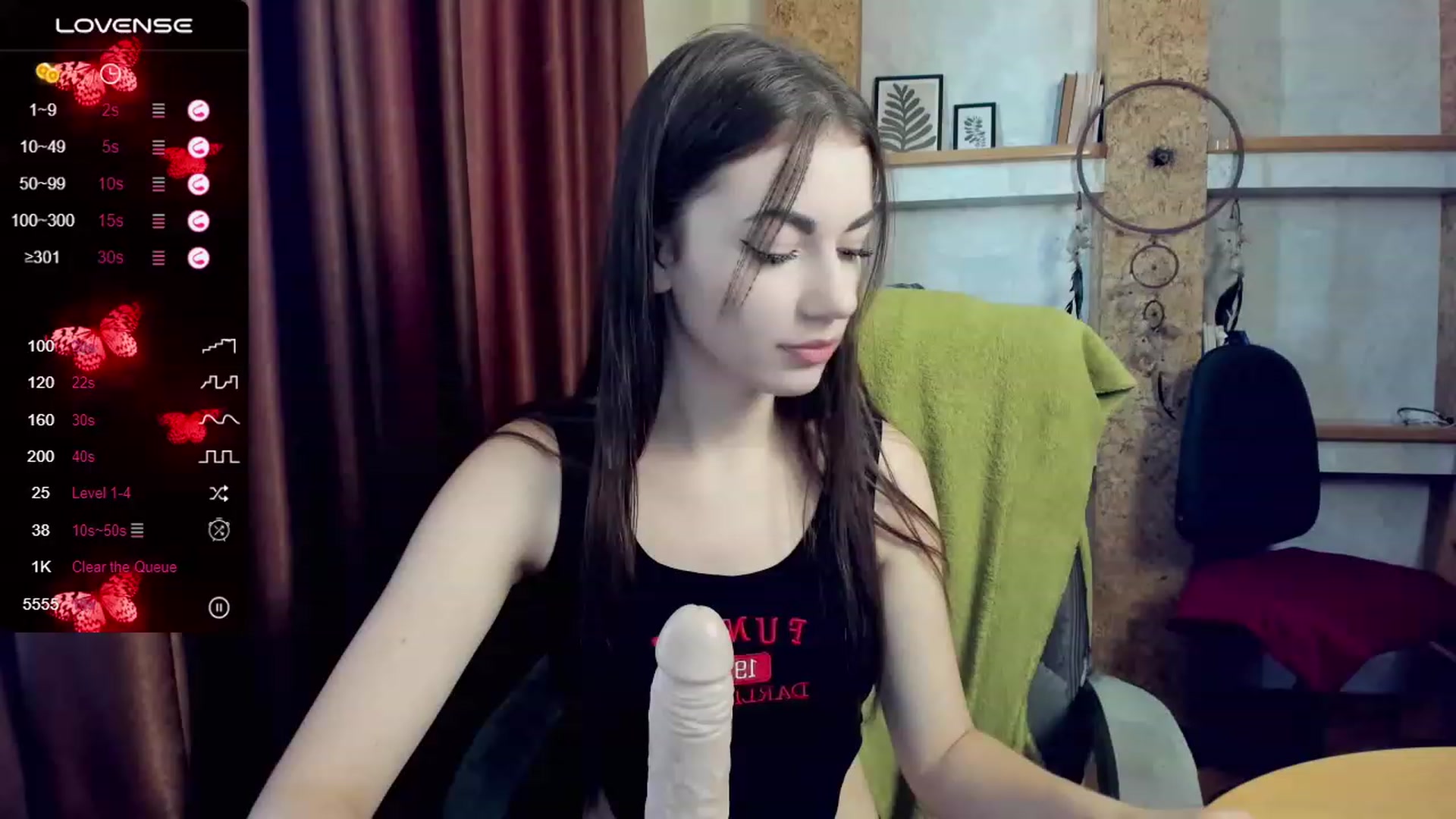 Gallery image thumbnail from HoneyMargaret's myfreecams stream on, 09/08/2023, 10:47 image 11 of 20