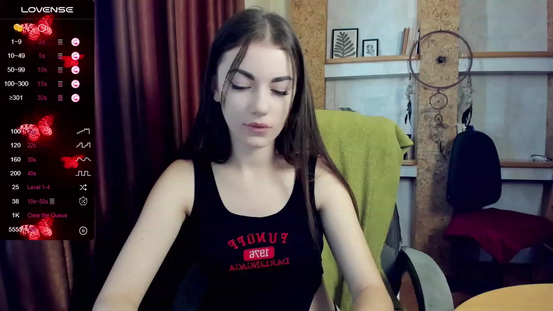 Gallery image thumbnail from HoneyMargaret's myfreecams stream on, 09/08/2023, 10:47 image 4 of 20